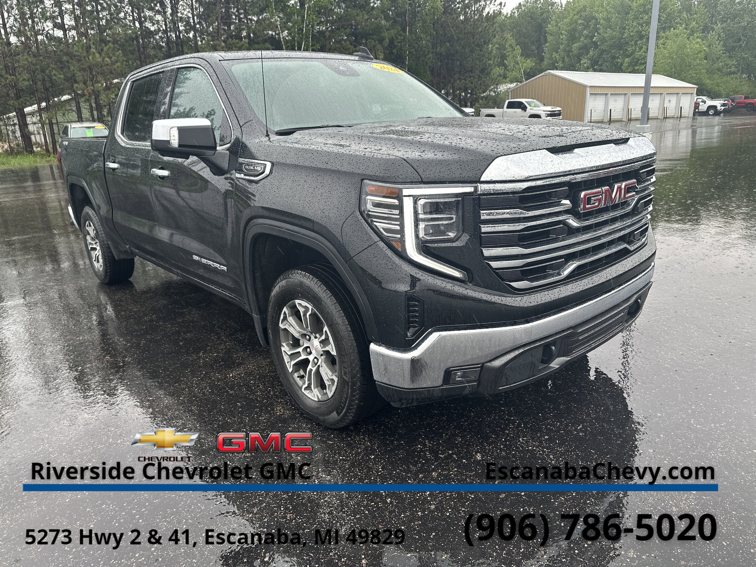 2024 GMC Sierra 1500 SLT - Photo 6