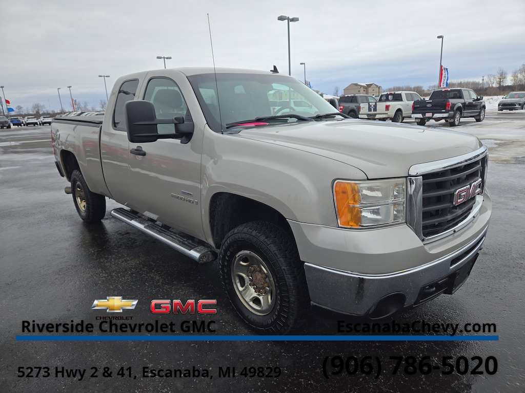 Used 2009 GMC Sierra 2500 HD SLE Truck