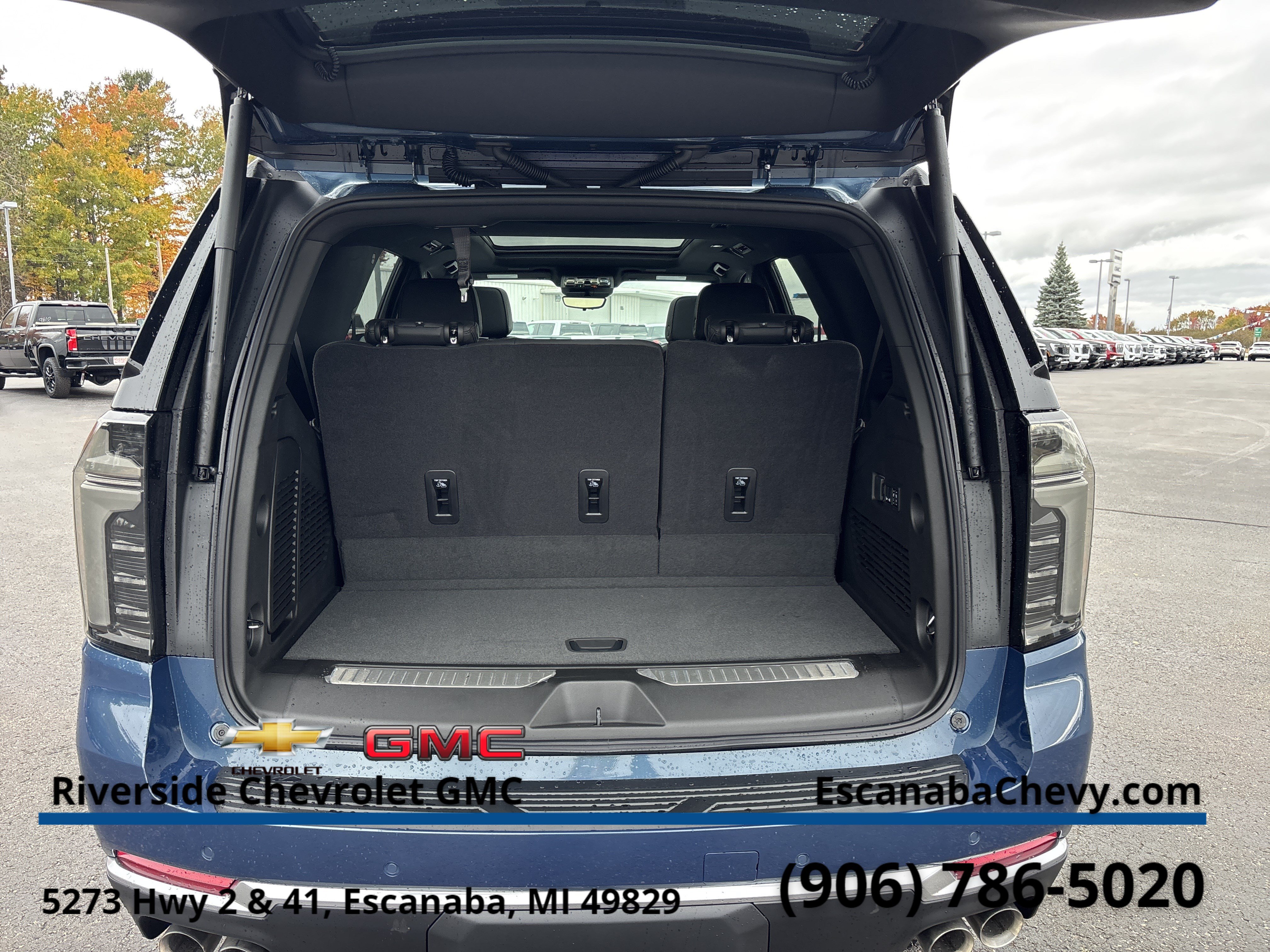 2027 Chevrolet Tahoe High Country - Photo 8