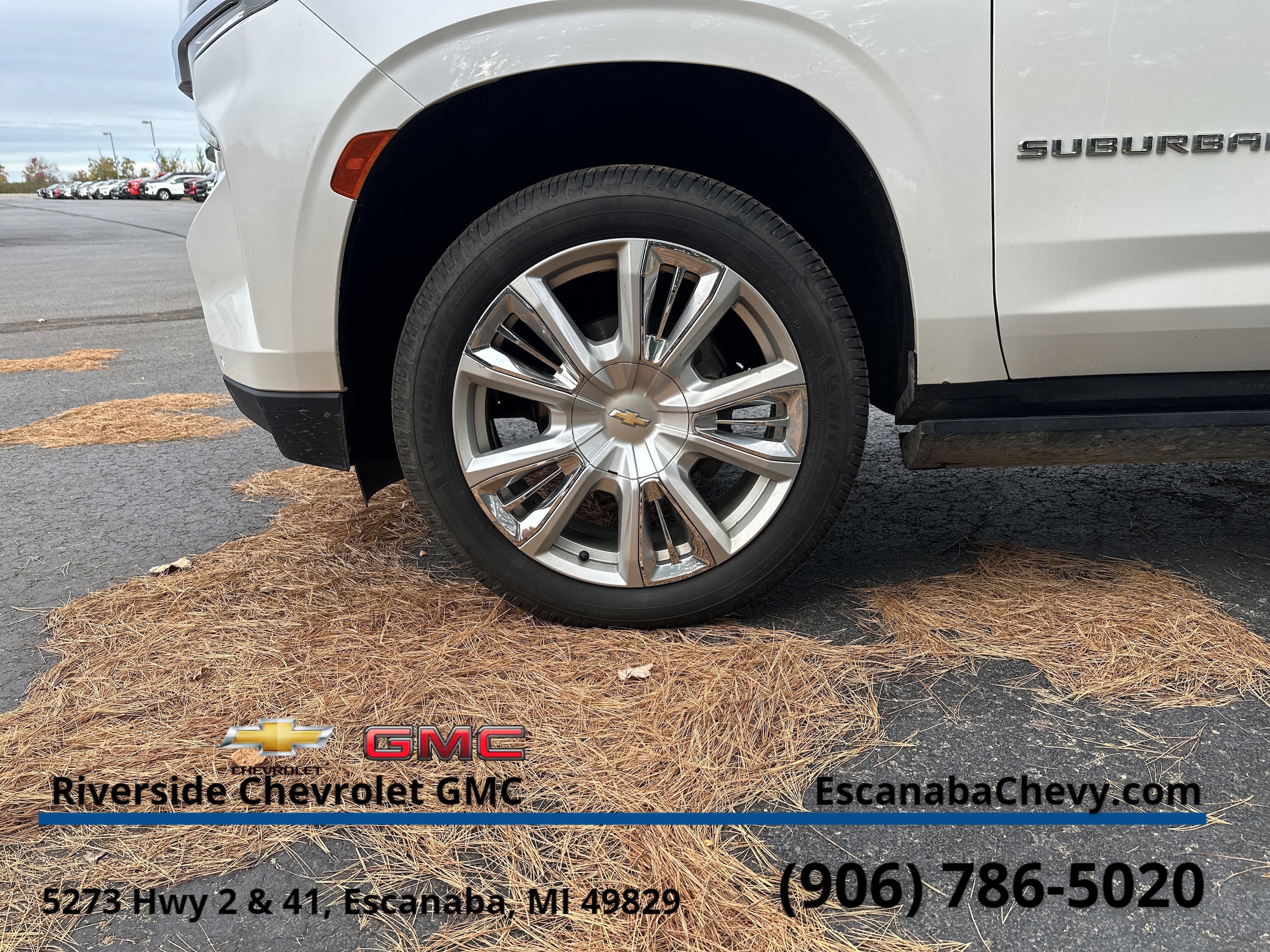 2021 Chevrolet Suburban High Country - Photo 11