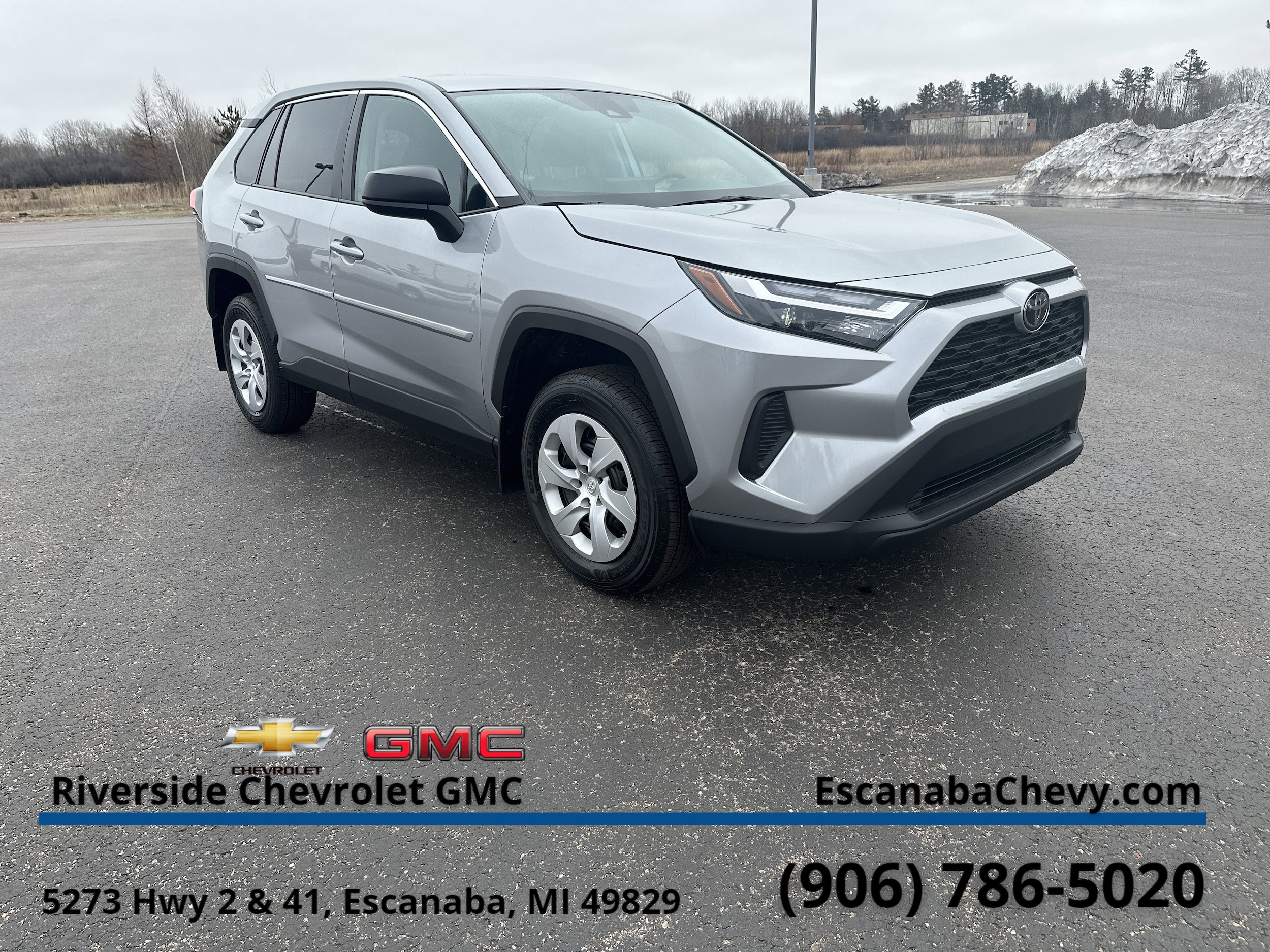 2024 Toyota RAV4 LE