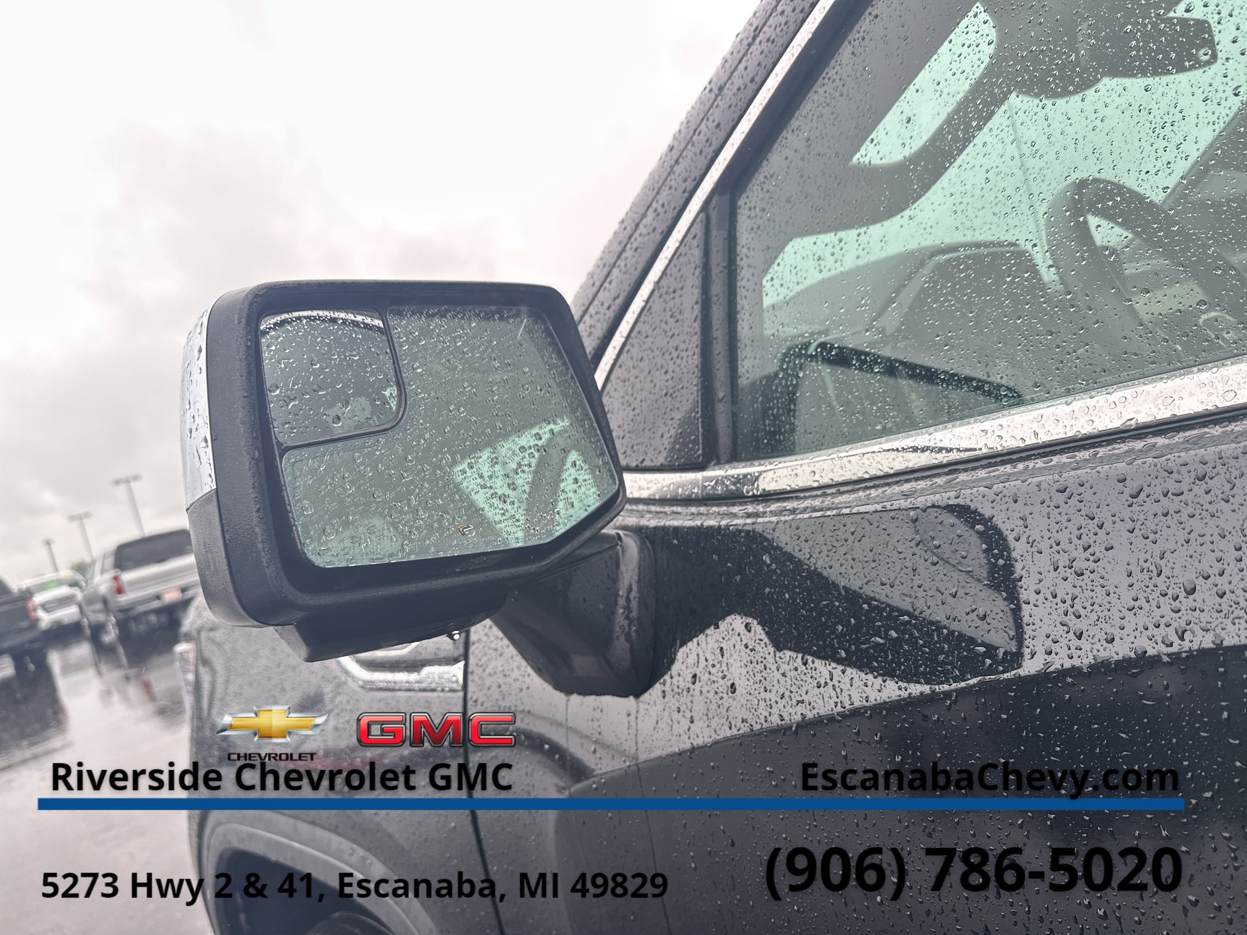 2024 GMC Sierra 1500 SLT - Photo 10