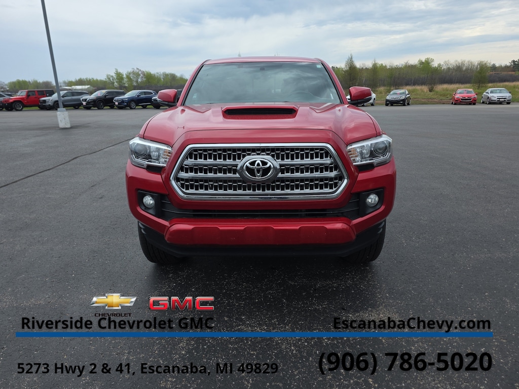 Certified 2017 Toyota Tacoma SR5