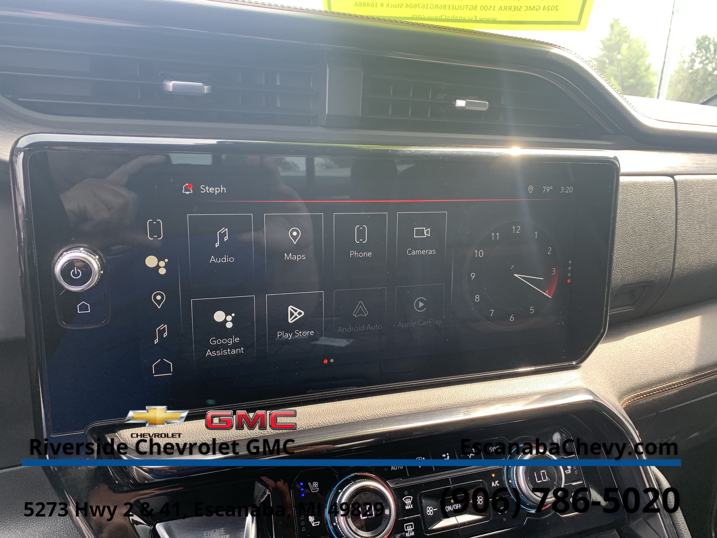 2024 GMC Sierra 1500 AT4 - Photo 17