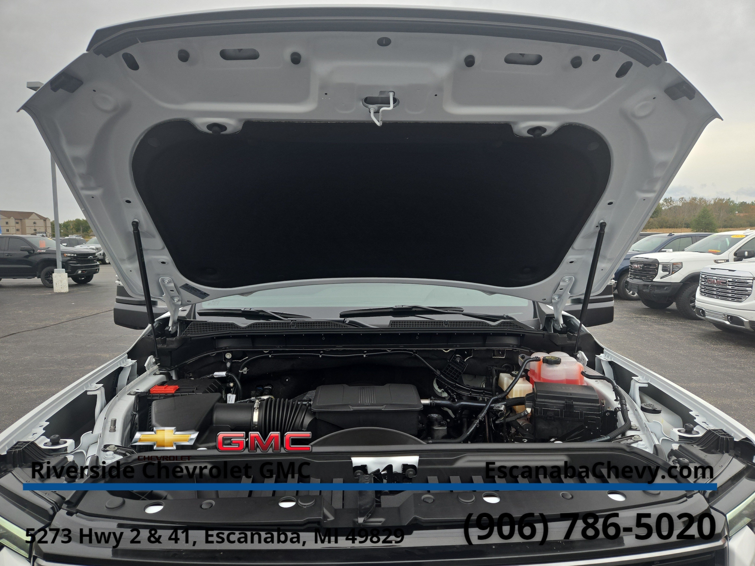 2026 GMC Sierra 2500HD AT4 - Photo 13