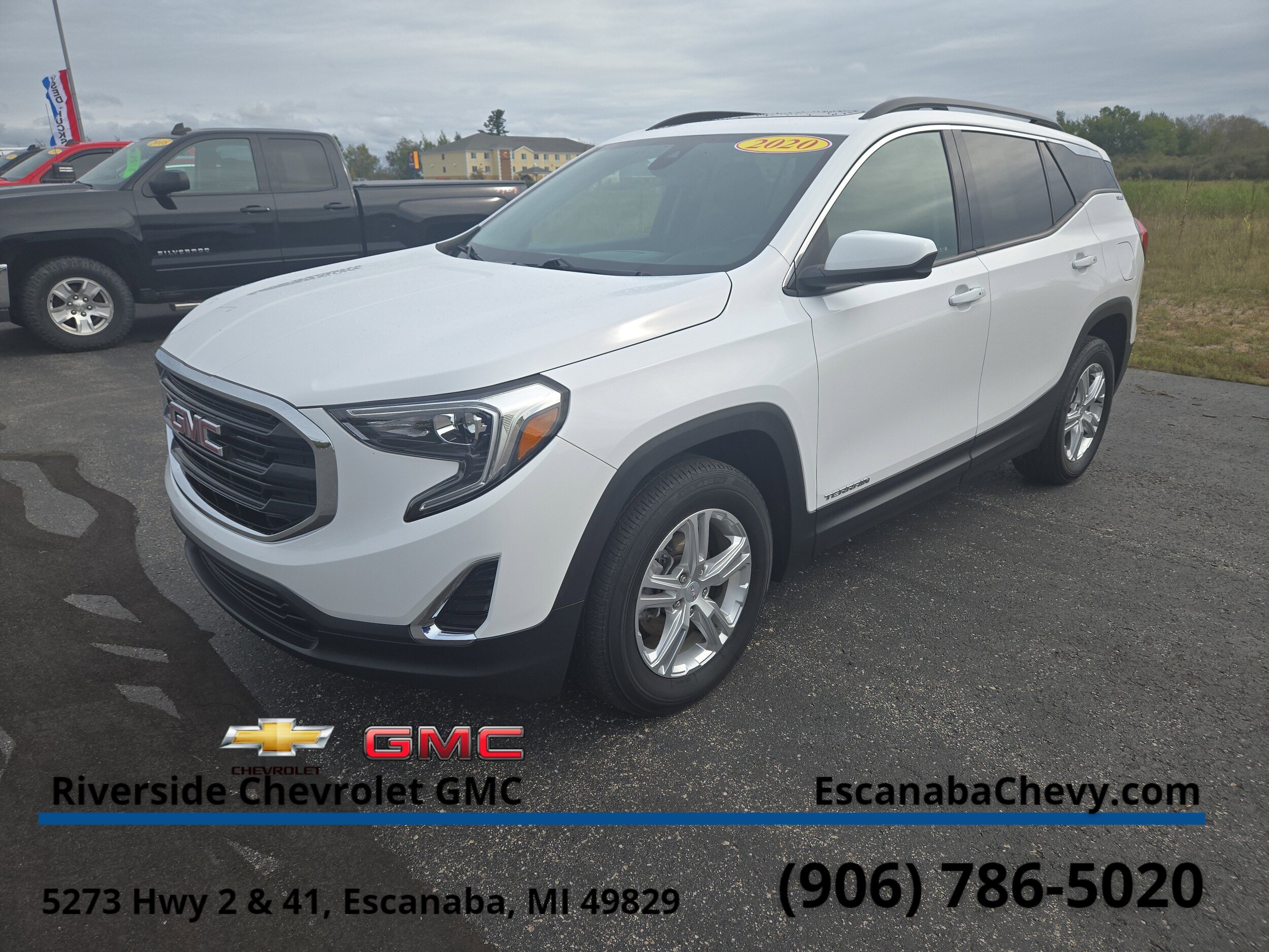2020 Gmc Terrain SLE photo 3