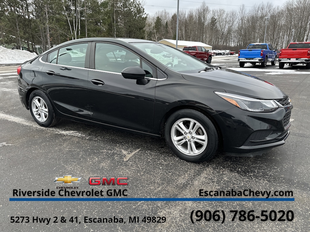 Certified 2017 Chevrolet Cruze LT Car