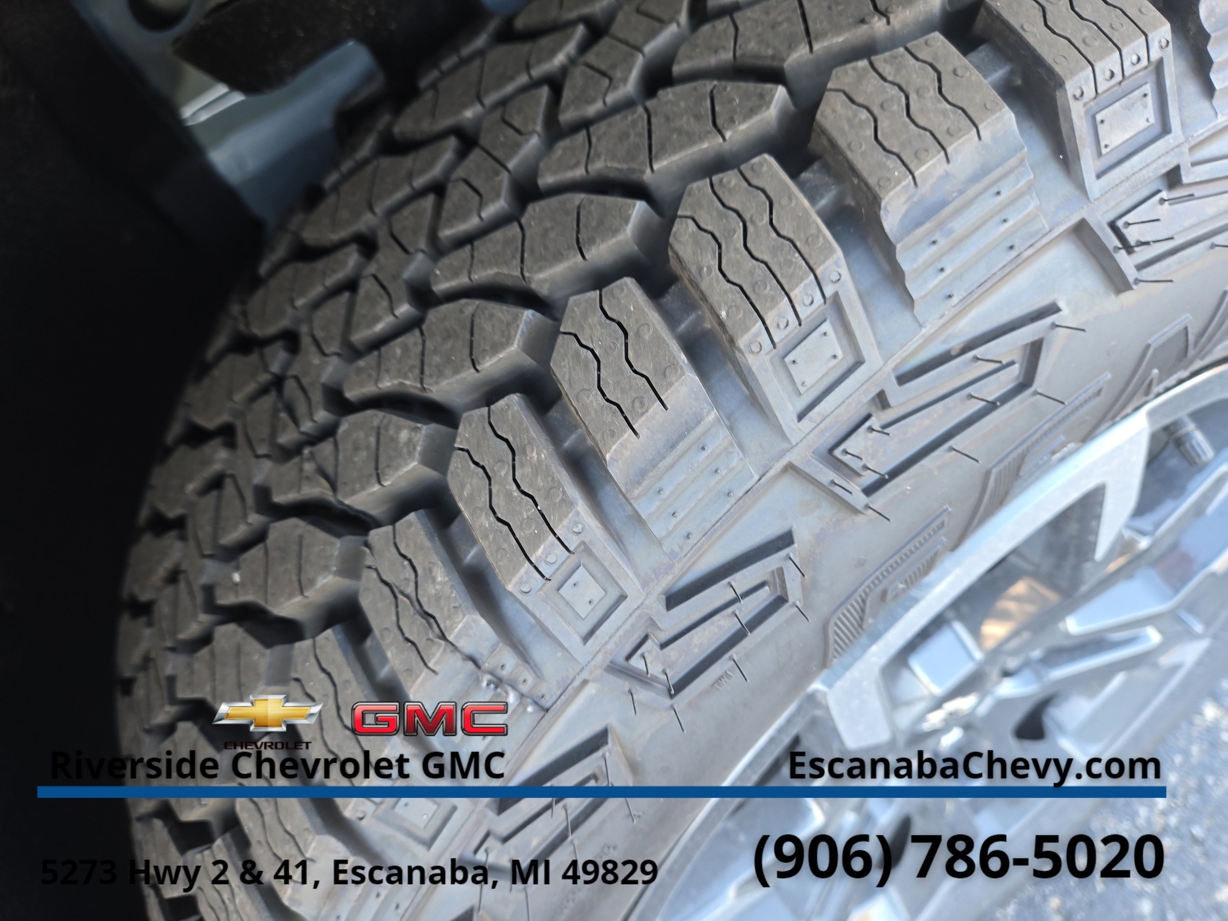 2026 Chevrolet Equinox ACTIV - Photo 12