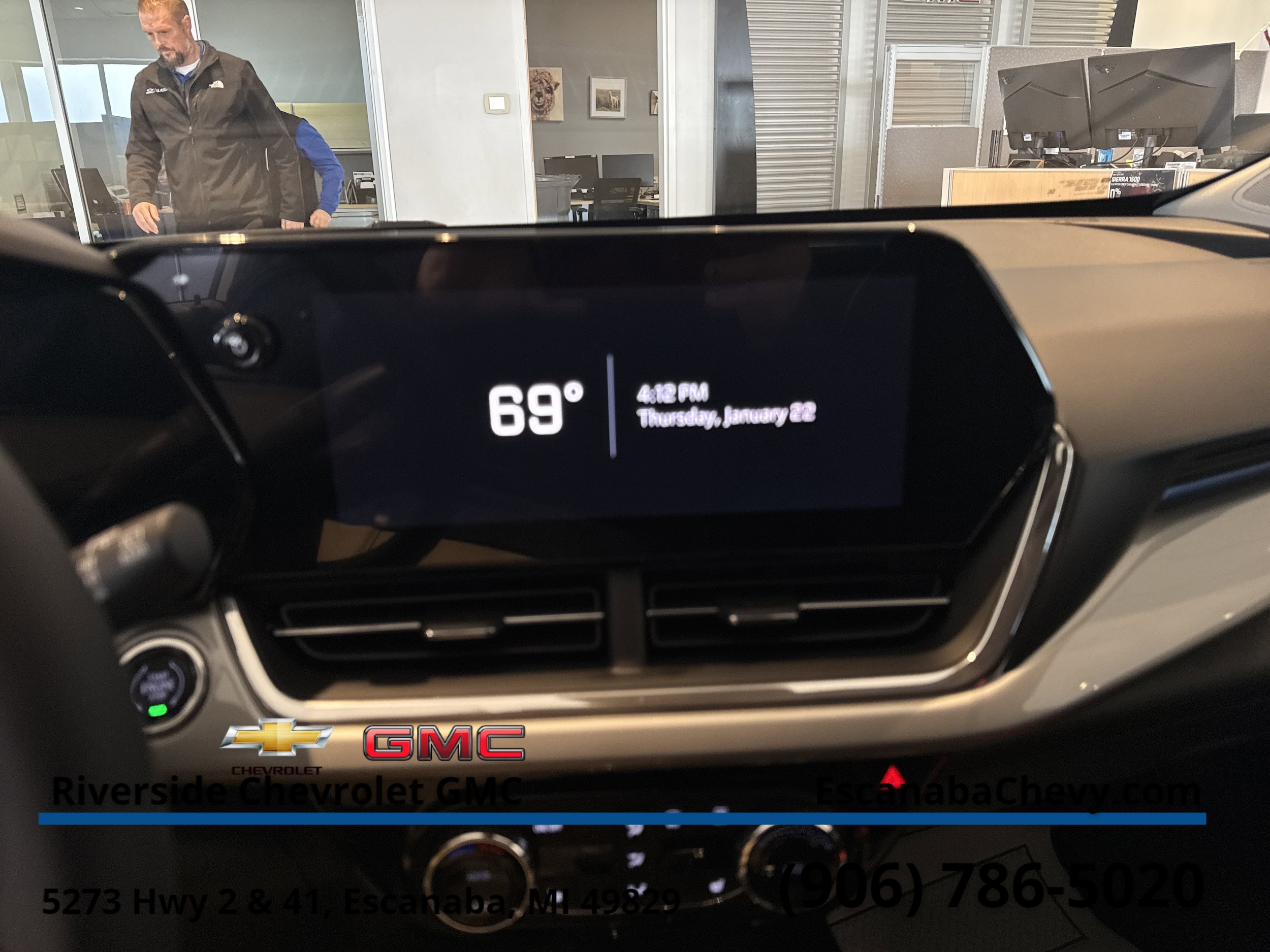 2026 Chevrolet Trax LT - Photo 41