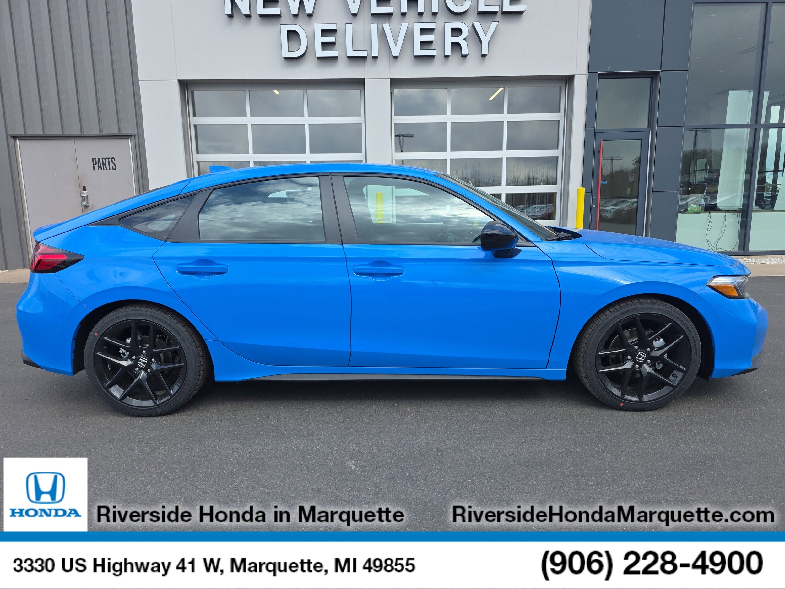 2026 Honda Civic Hatchback Sport - Photo 10
