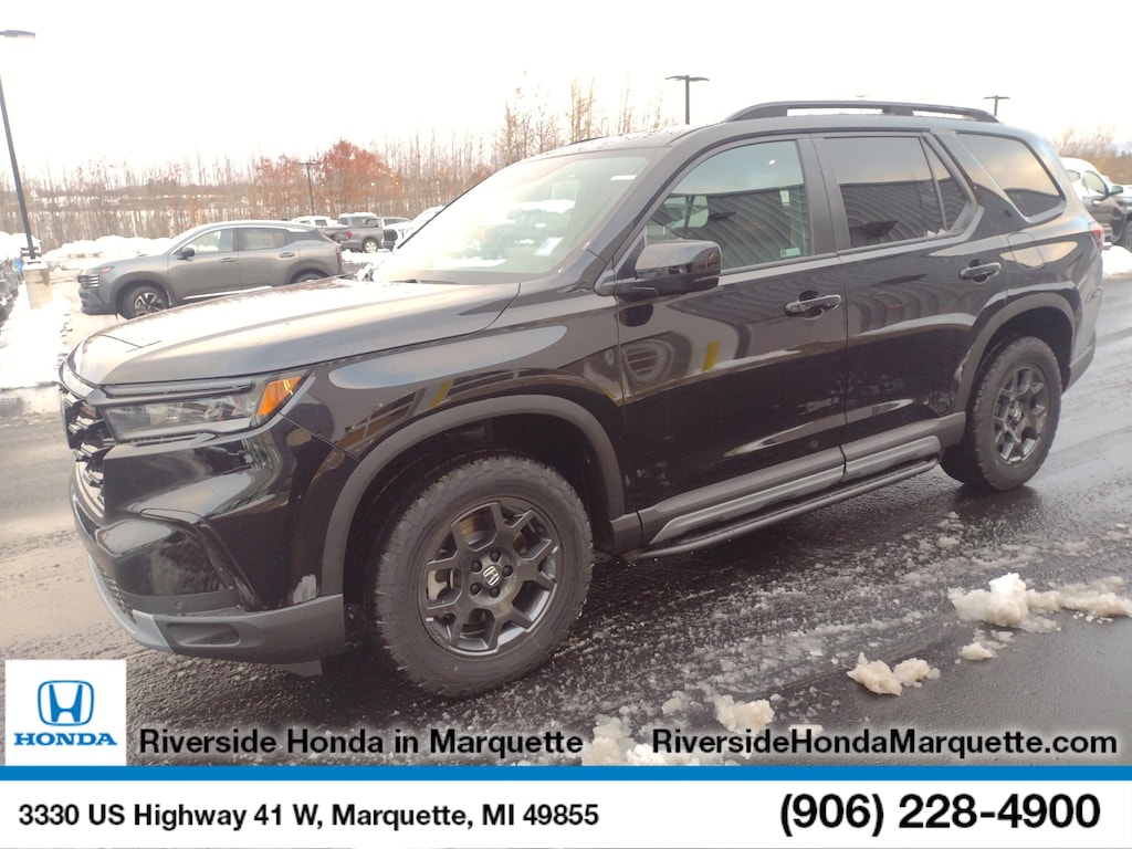 New 2025 Honda Pilot TrailSport AWD