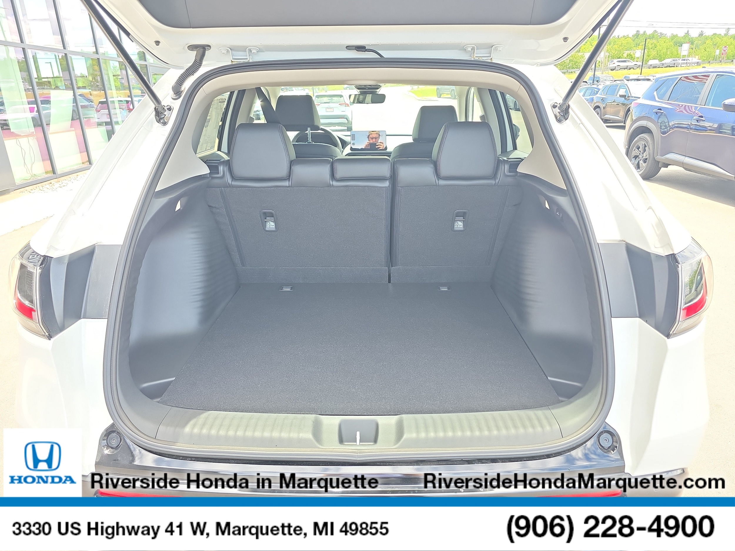 2026 Honda HR-V EX-L - Photo 8