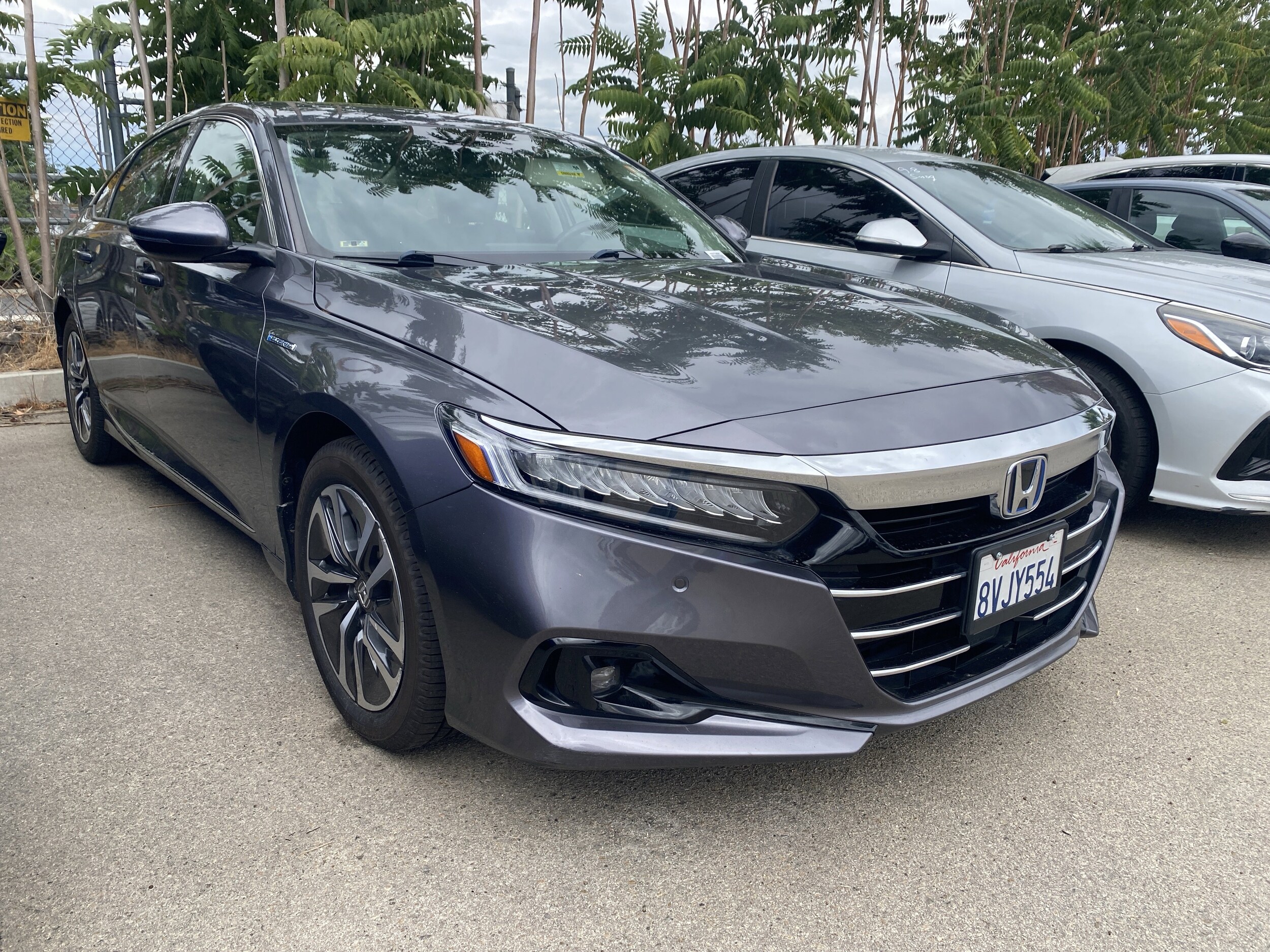 2021 Honda Accord Hybrid EX-L photo 2