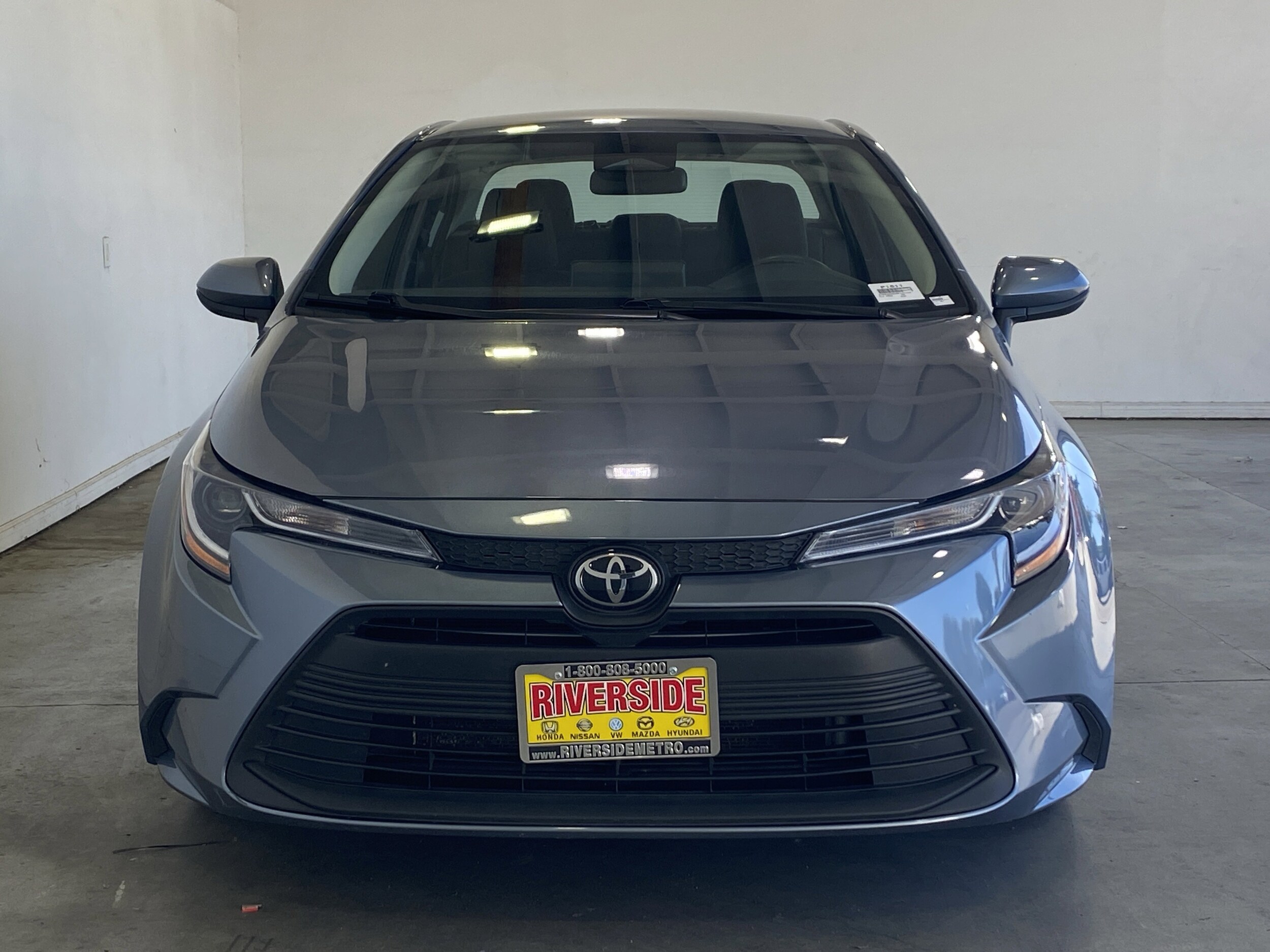 2024 Toyota Corolla LE photo 2