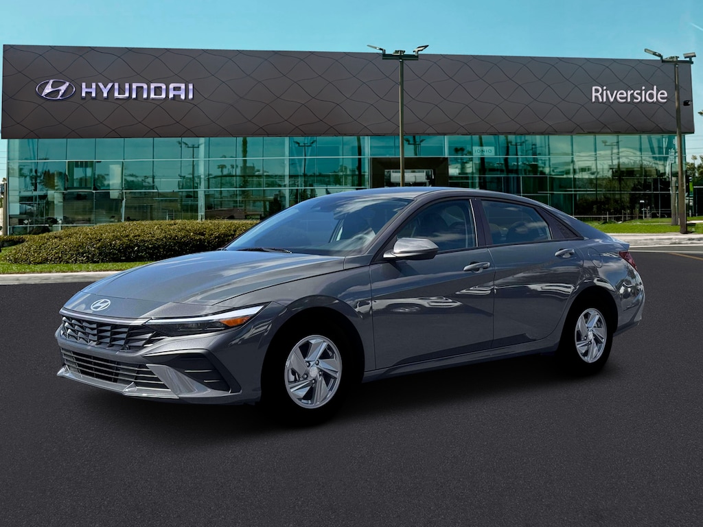 New 2026 Hyundai Elantra SE Sedan