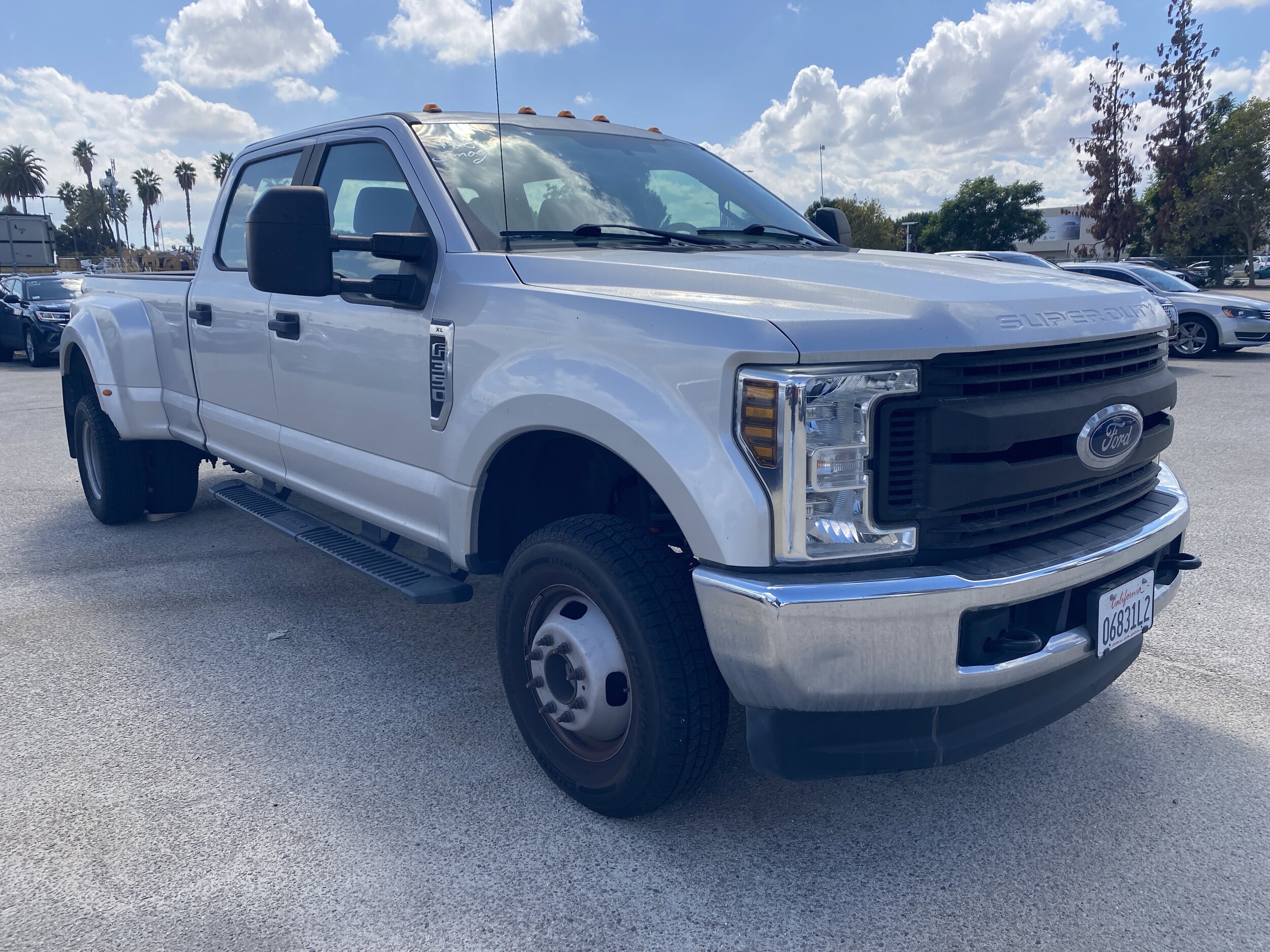 2019 Ford F-350 XL photo 2
