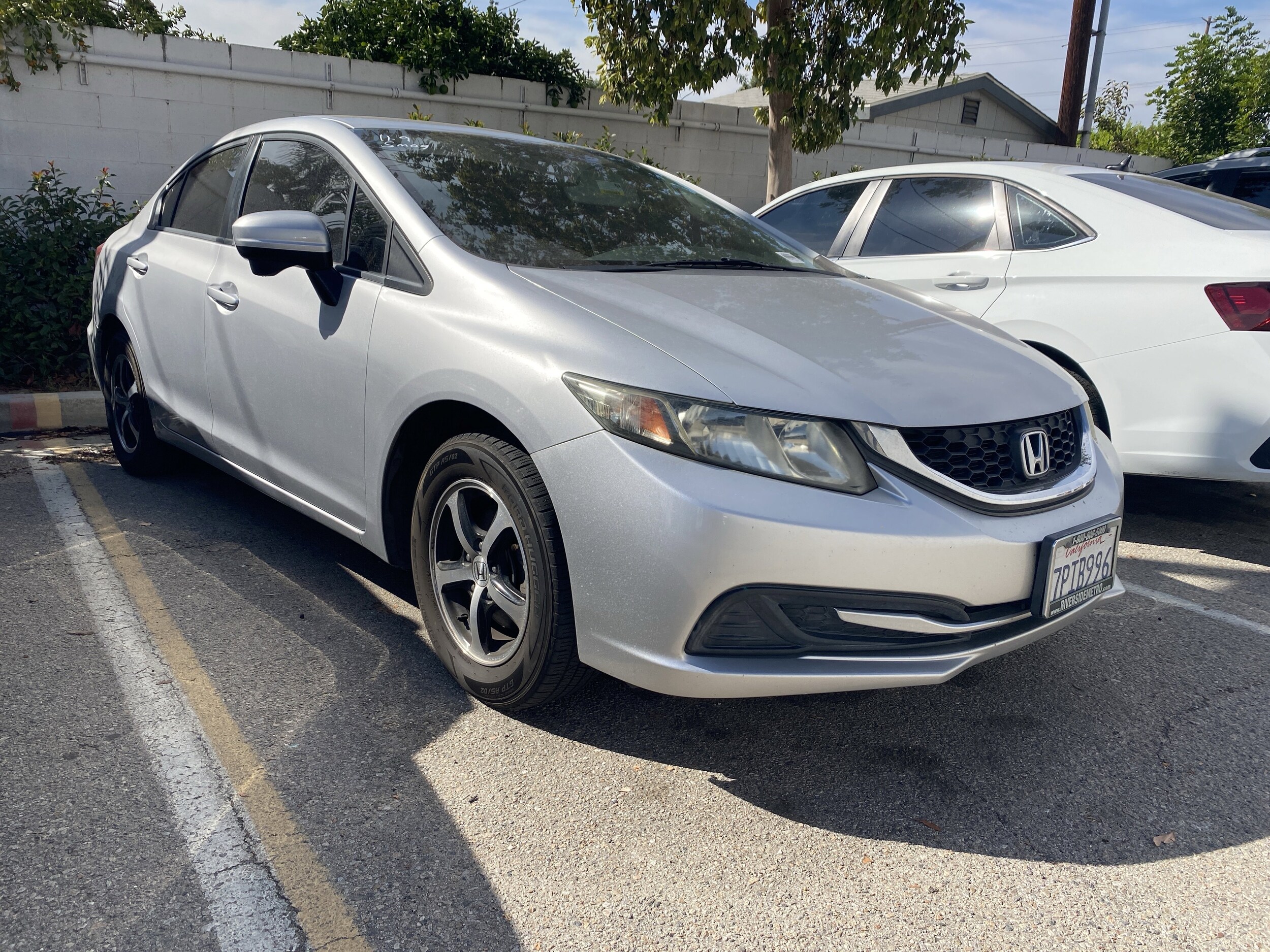 2015 Honda Civic SE photo 2