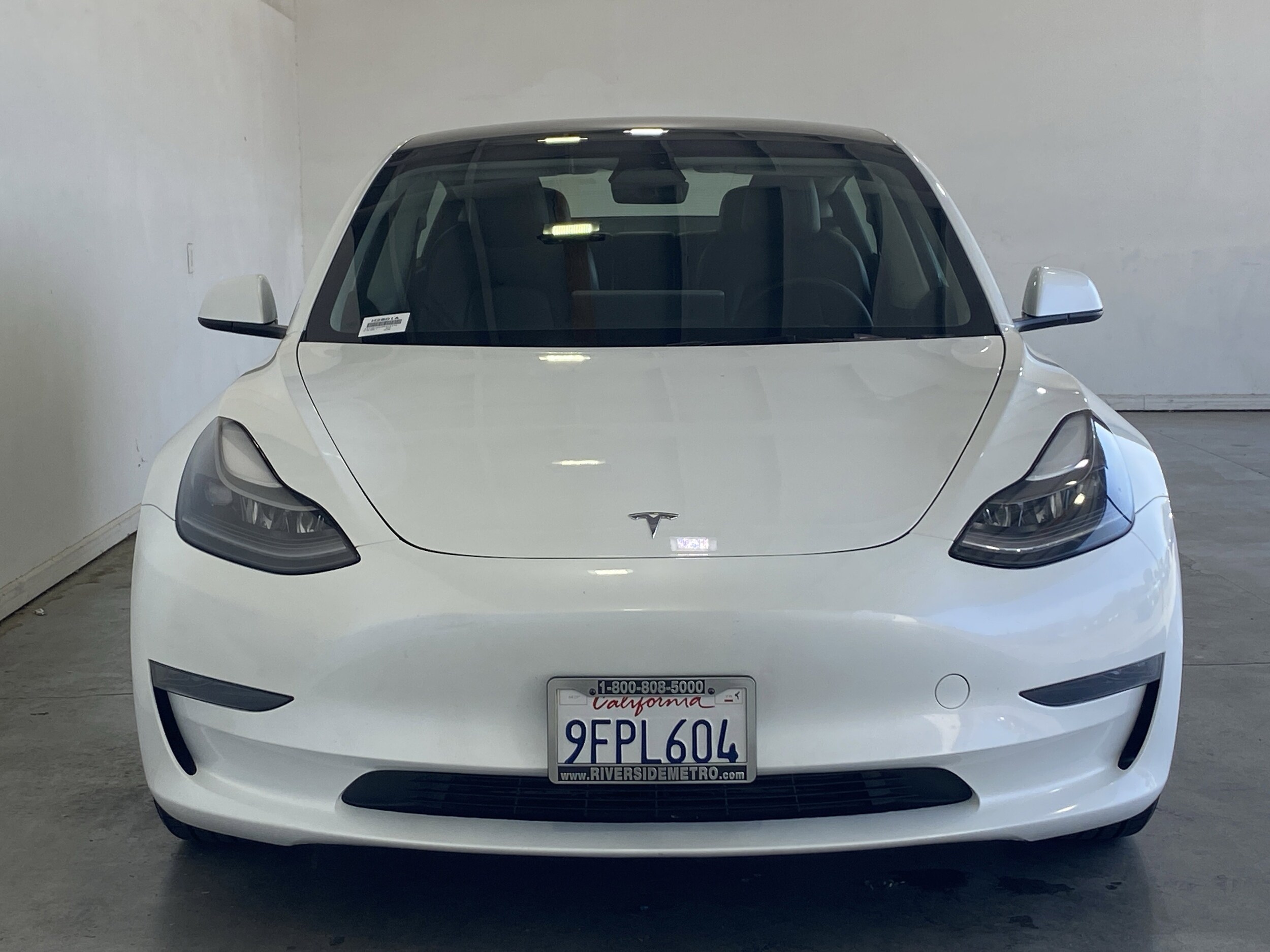 2023 Tesla Model 3 photo 2
