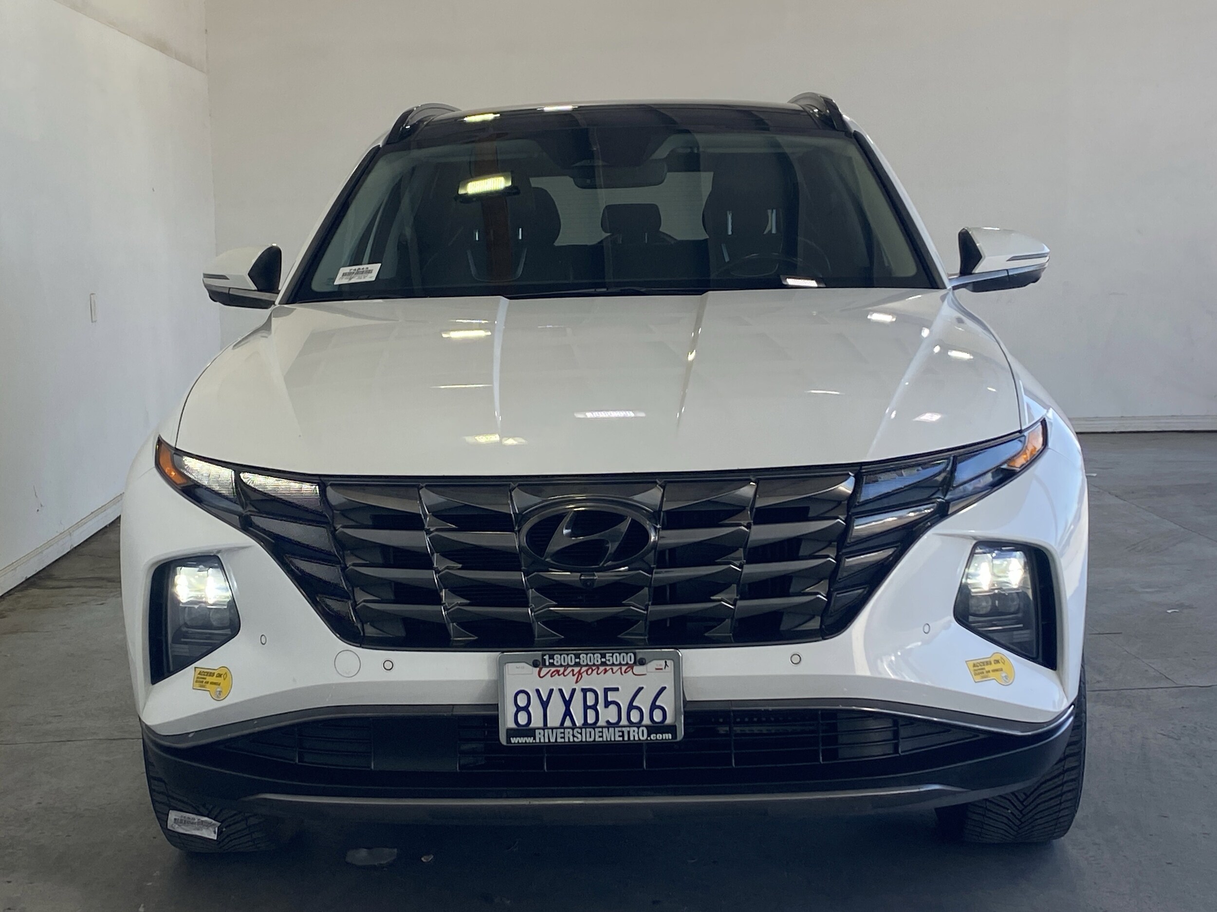 2022 Hyundai Tucson Plug-in Hybrid Limited photo 2