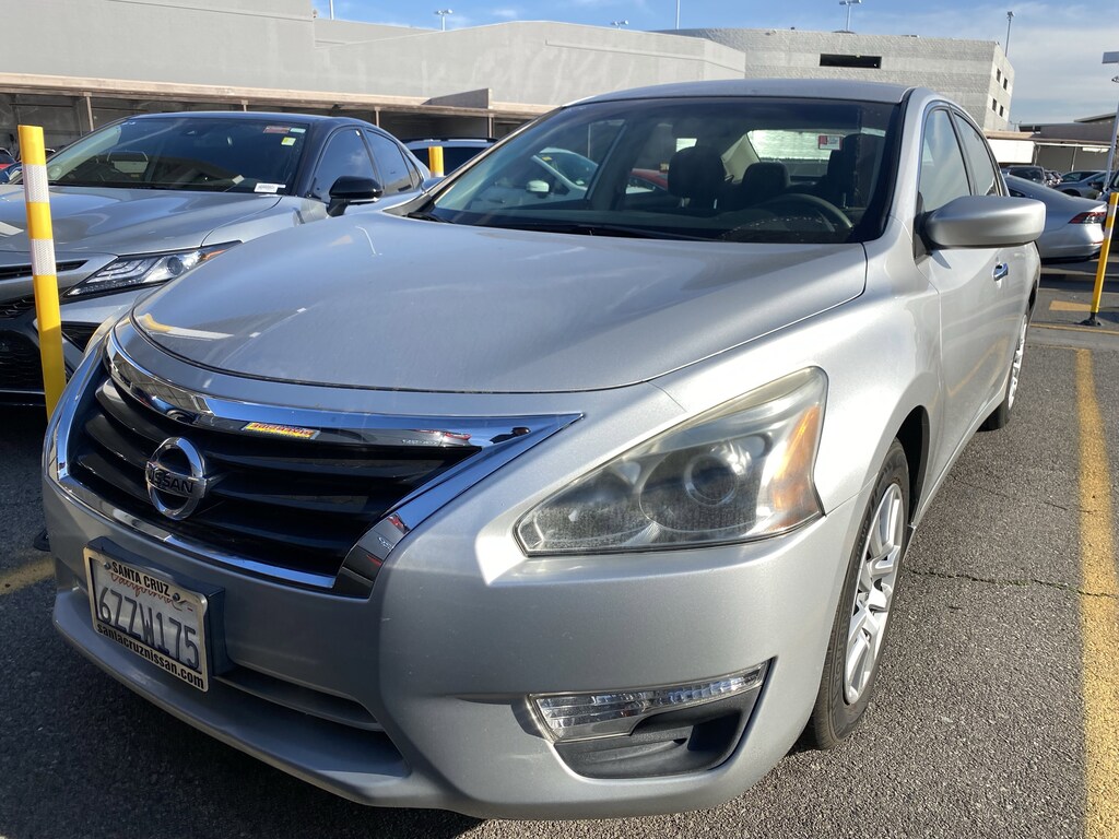 Used 2013 Nissan Altima 2.5 S Sedan