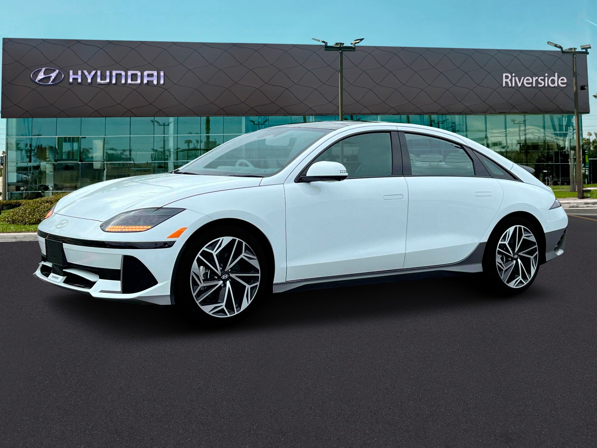 2025 Hyundai Ioniq 6 Limited photo 2
