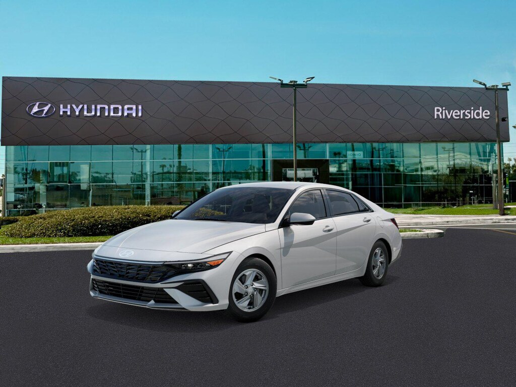 New 2026 Hyundai Elantra SE Sedan