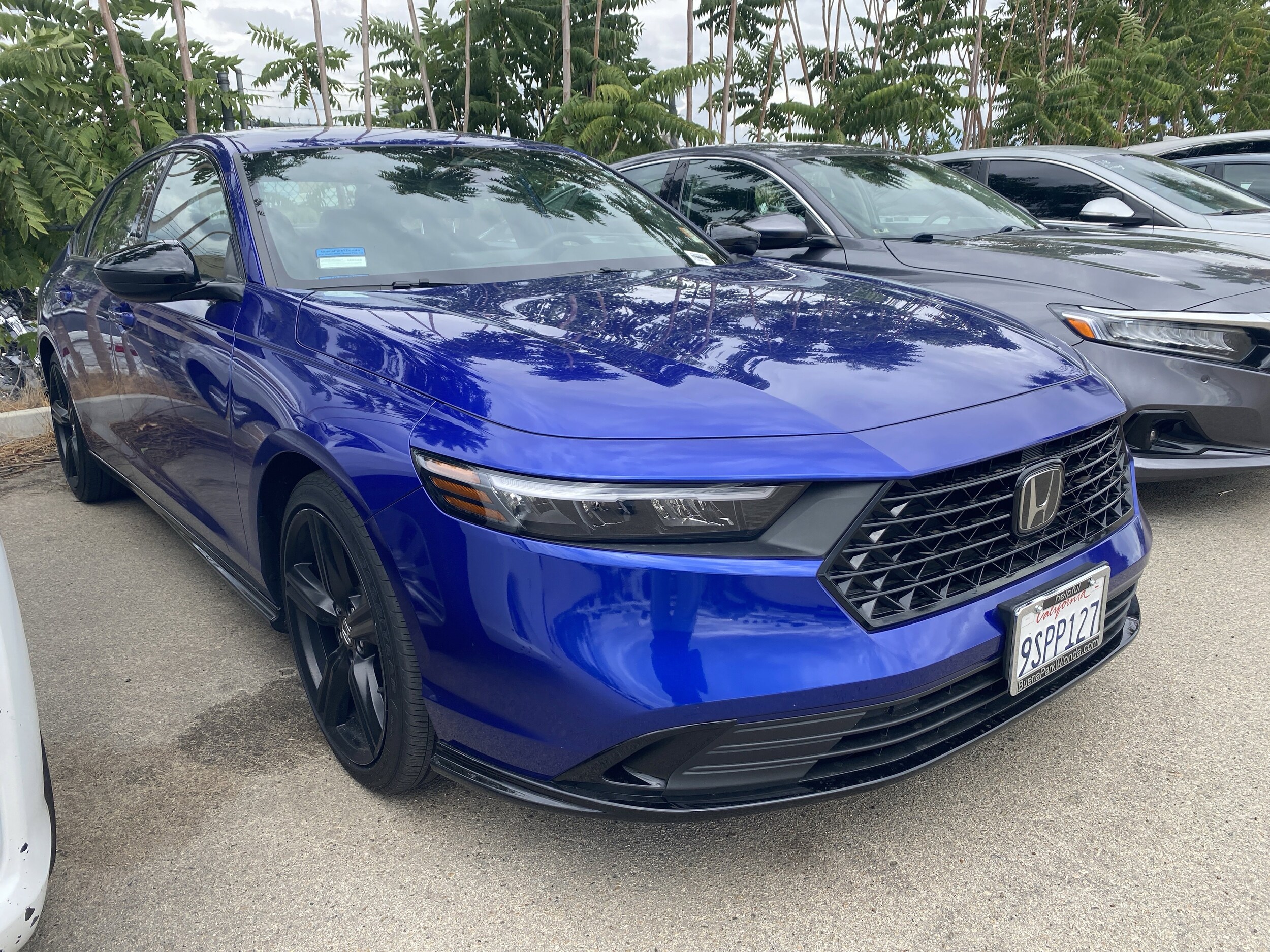2024 Honda Accord Hybrid Sport-L photo 2
