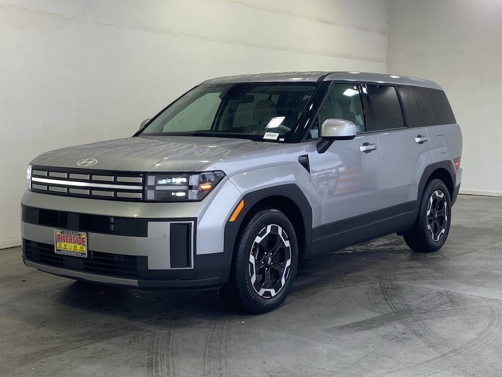 Used 2024 Hyundai Santa Fe SE SUV