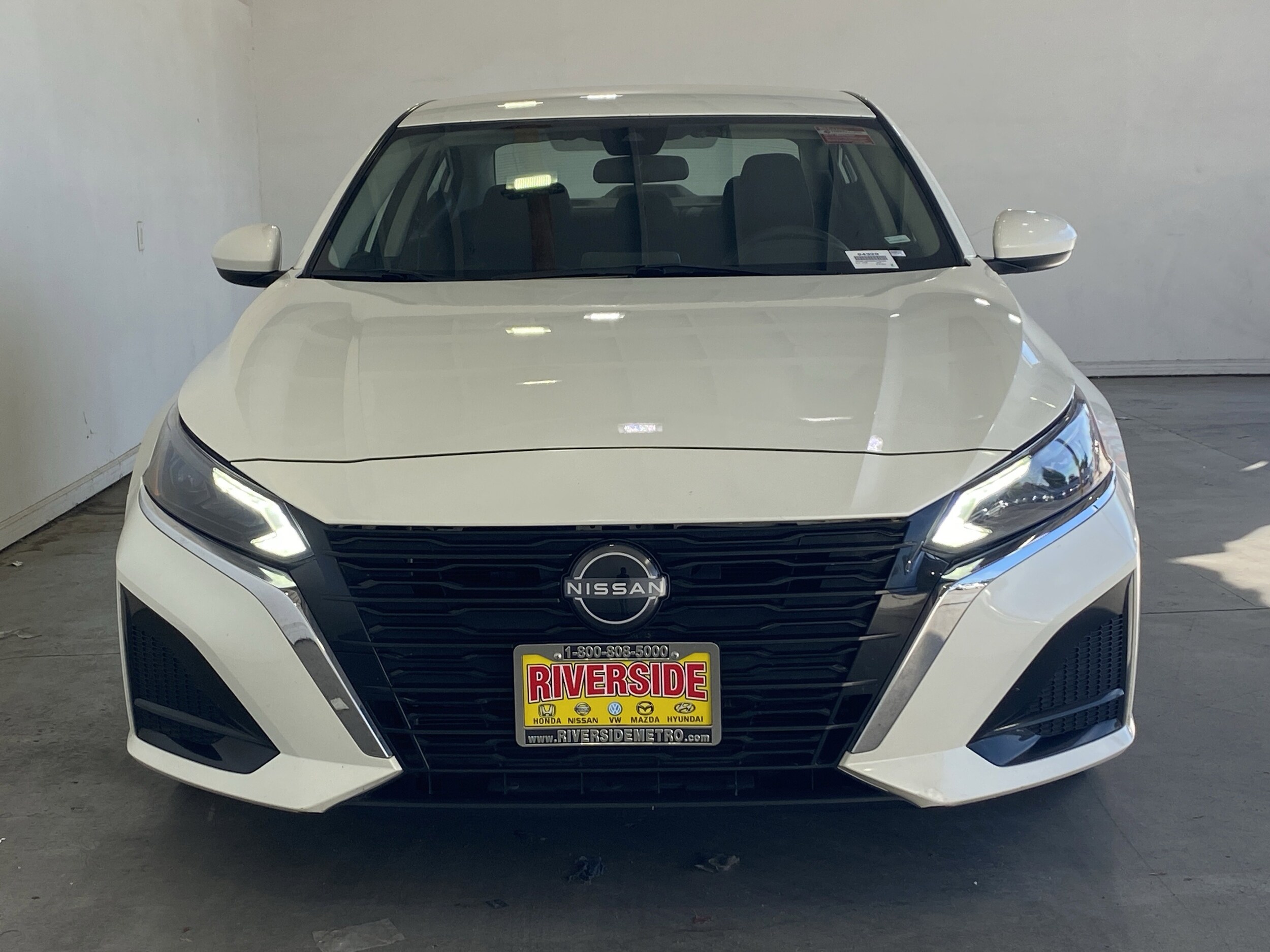 2023 Nissan Altima 2.5 SV photo 2