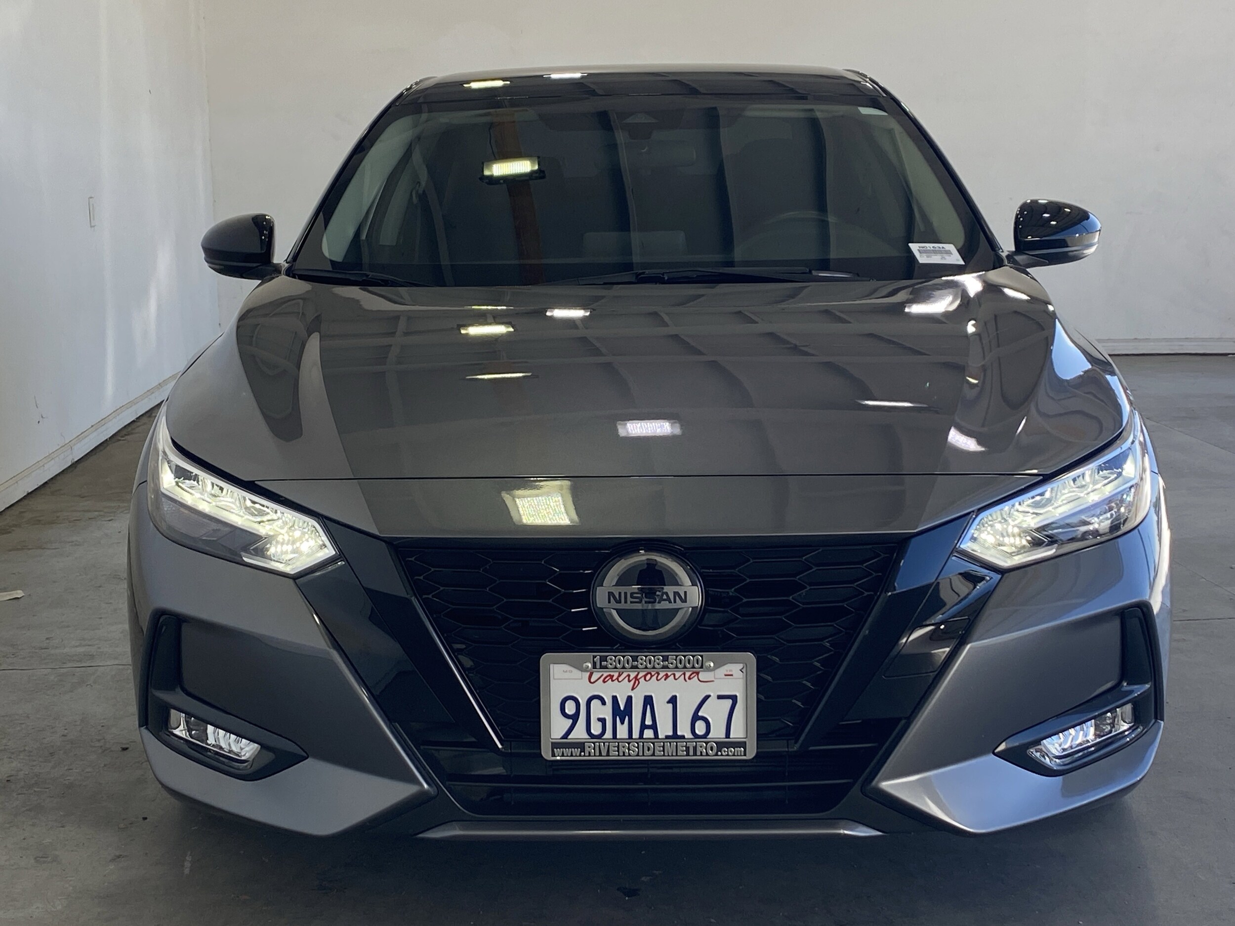 2023 Nissan Sentra Midnight Edition photo 2