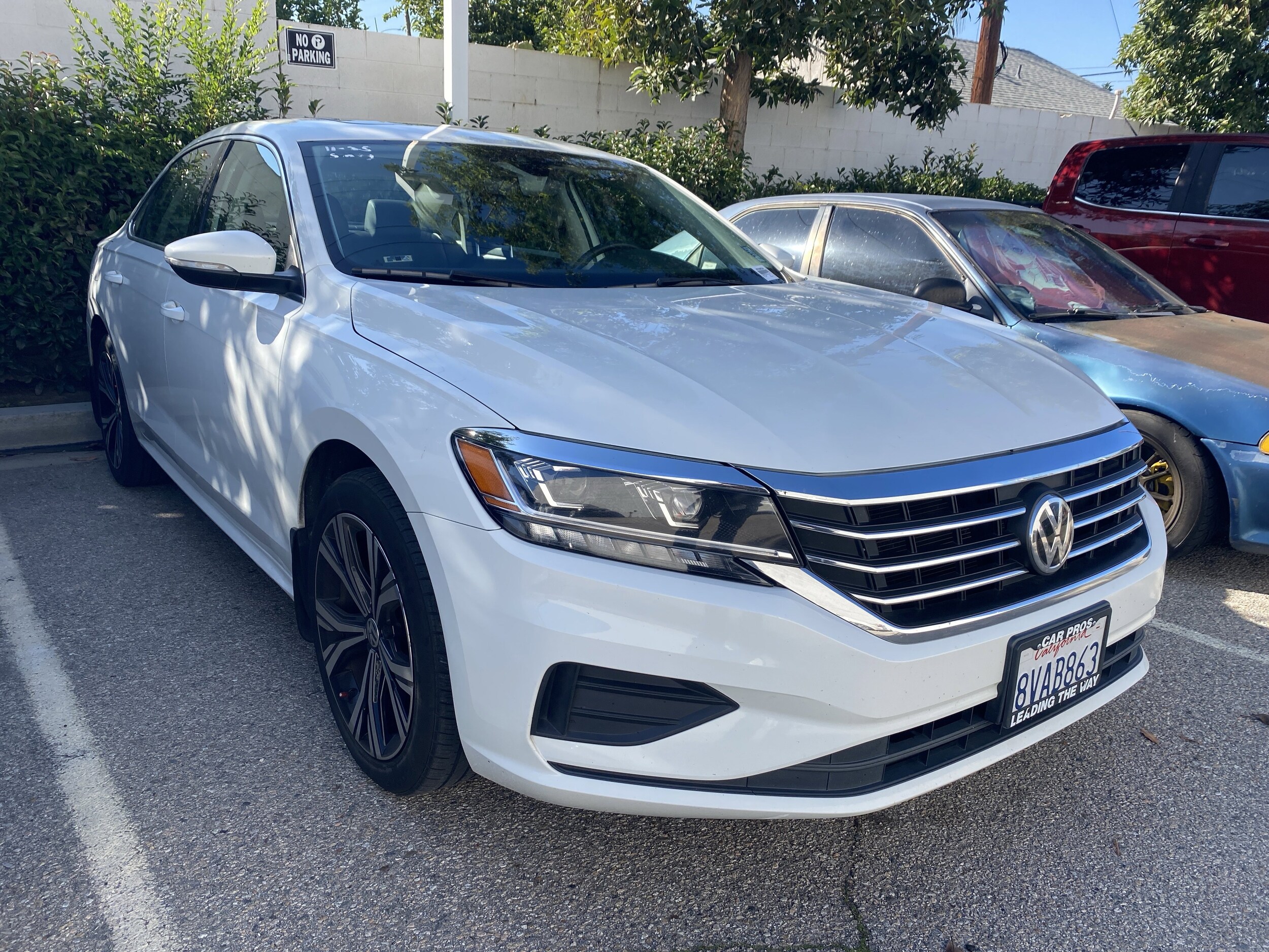 2021 Volkswagen Passat 2.0T SE photo 2