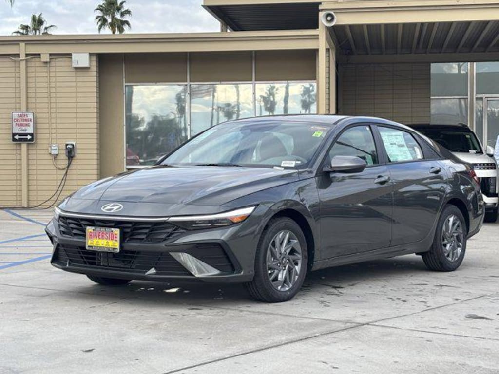 New 2026 Hyundai Elantra Hybrid Blue Sedan