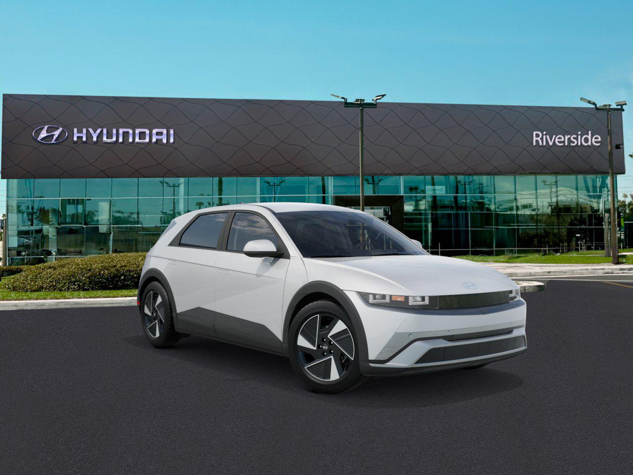 2026 Hyundai Ioniq 5 SEL photo 2