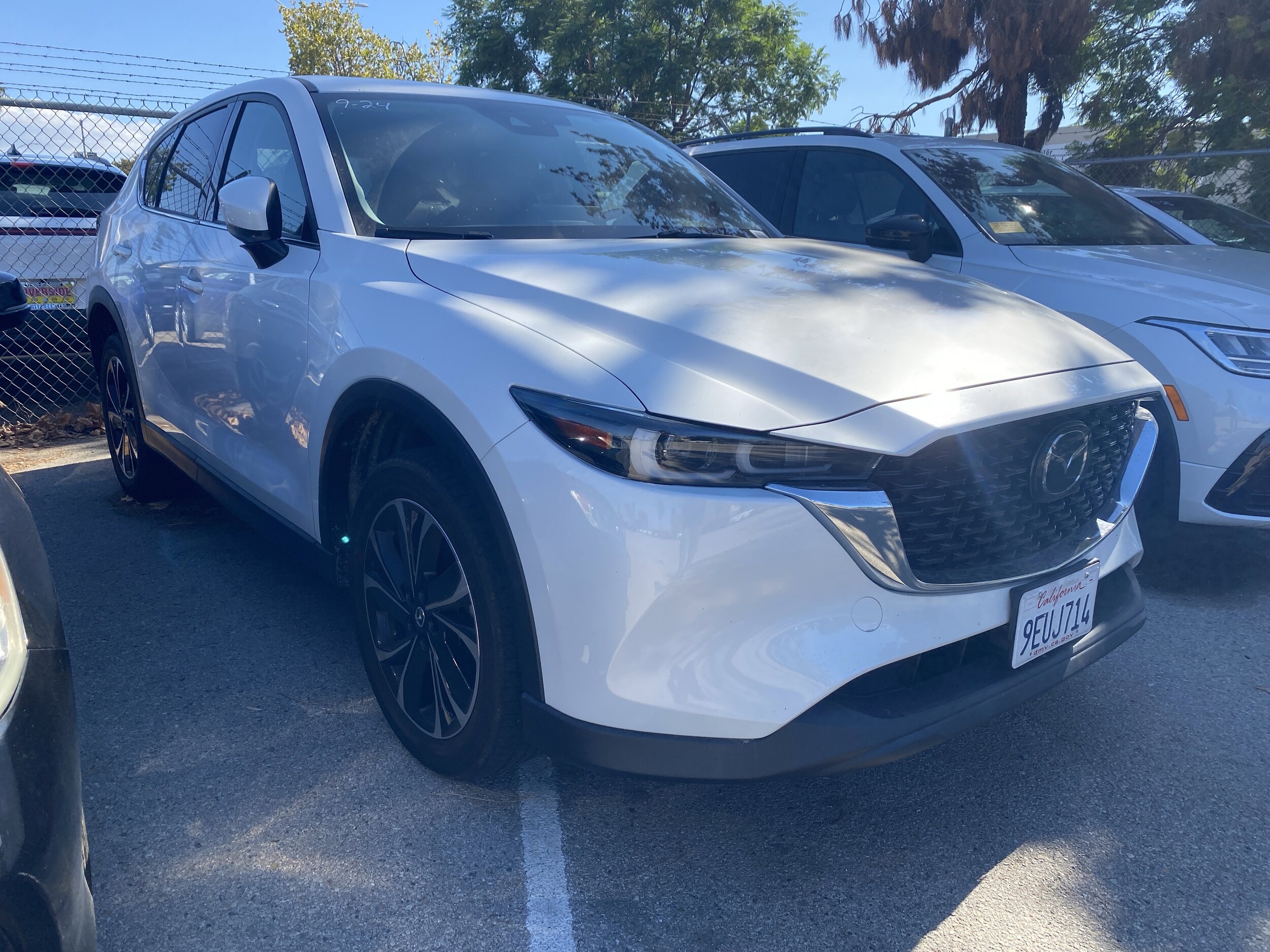 2023 Mazda CX-5 2.5 Premium Plus photo 2
