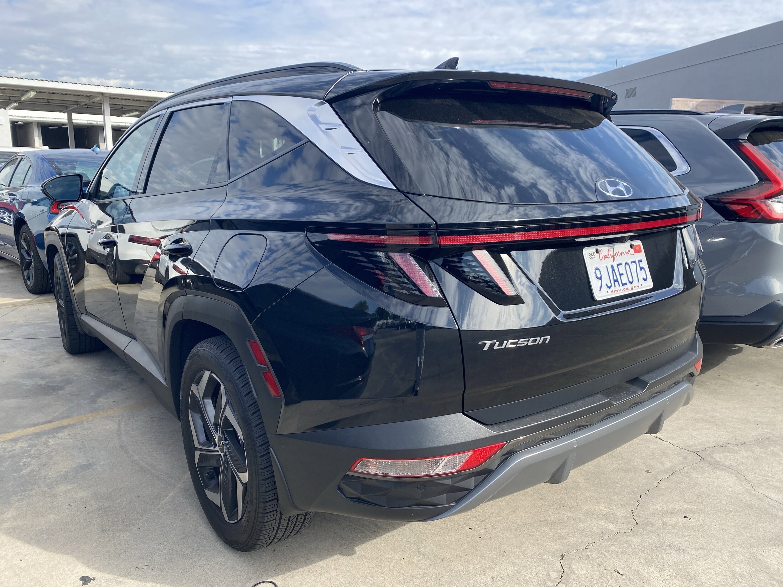 2024 Hyundai Tucson Limited photo 2
