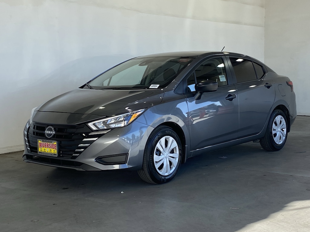Used 2025 Nissan Versa 1.6 S Sedan