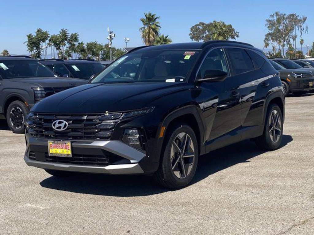 New 2025 Hyundai Tucson SEL FWD SUV