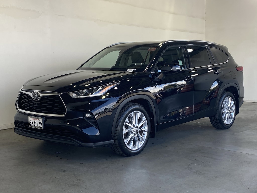 Used 2020 Toyota Highlander Limited SUV