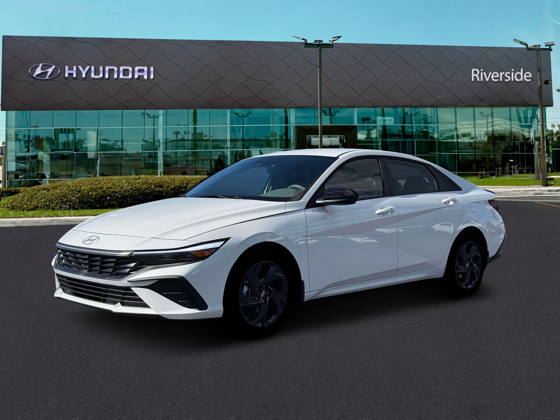 2026 Hyundai Elantra SEL Sport photo 2