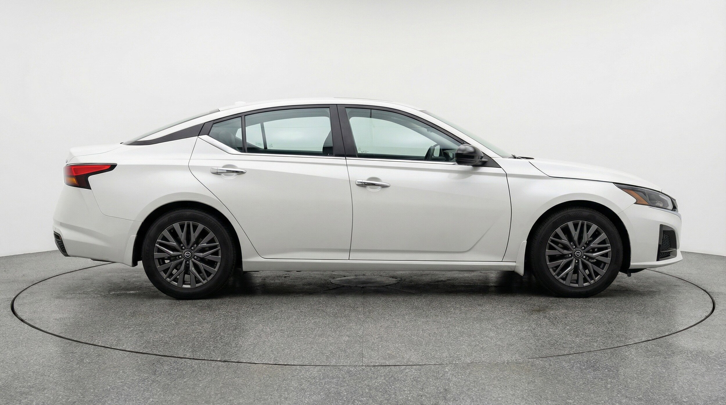 Thumbnail: 2025 Nissan Altima - 11