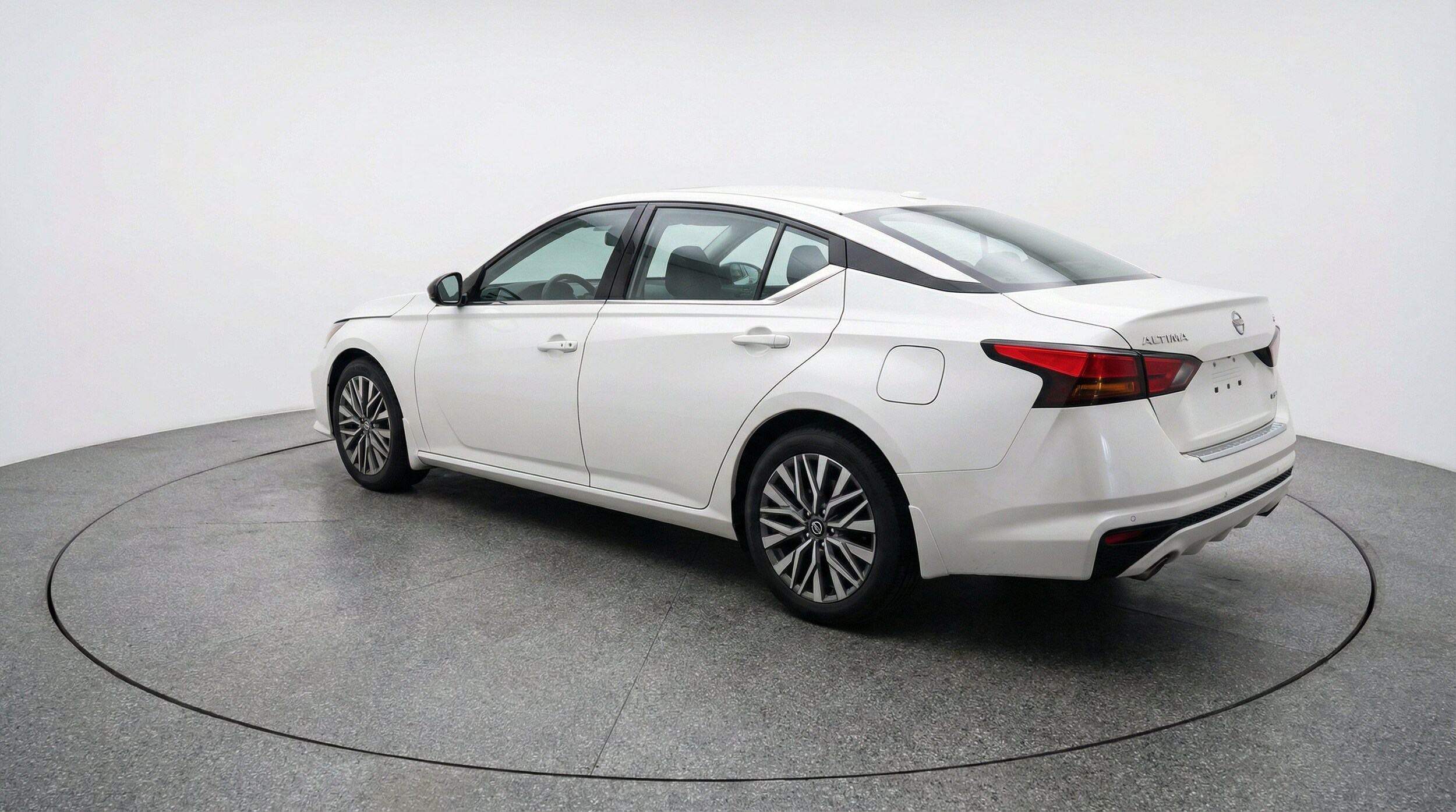 Thumbnail: 2025 Nissan Altima - 6