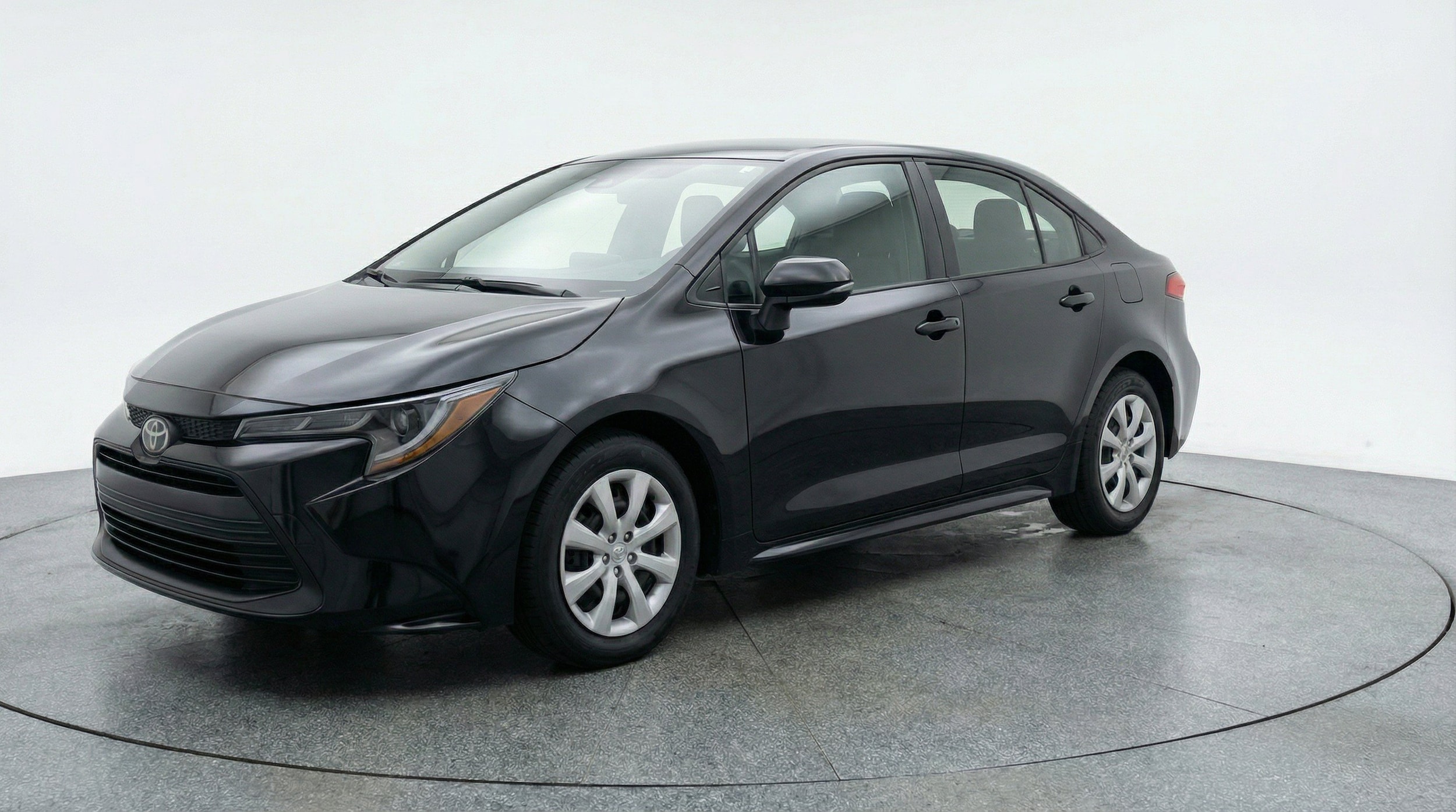 Thumbnail: 2025 Toyota Corolla - 3