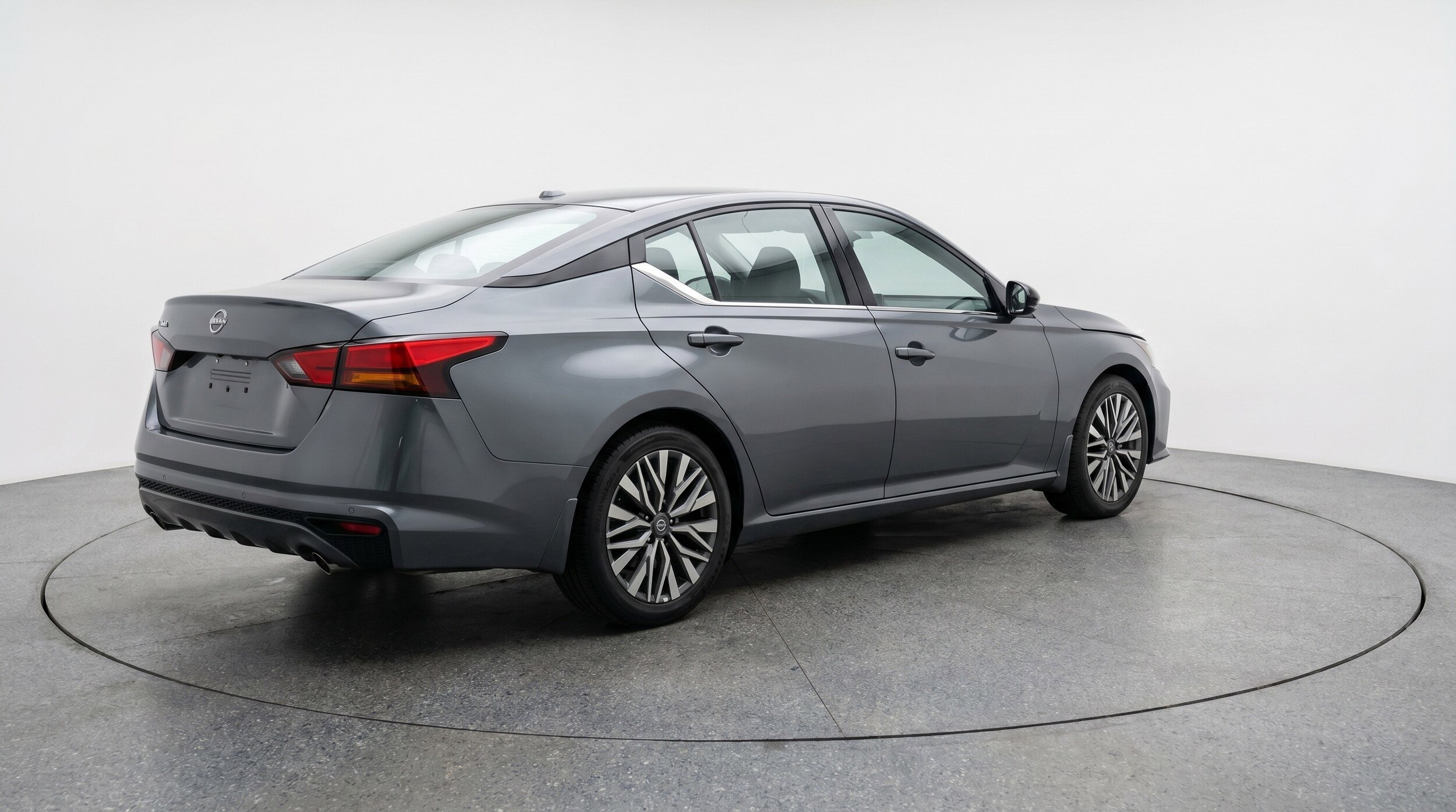 Thumbnail: 2025 Nissan Altima - 9