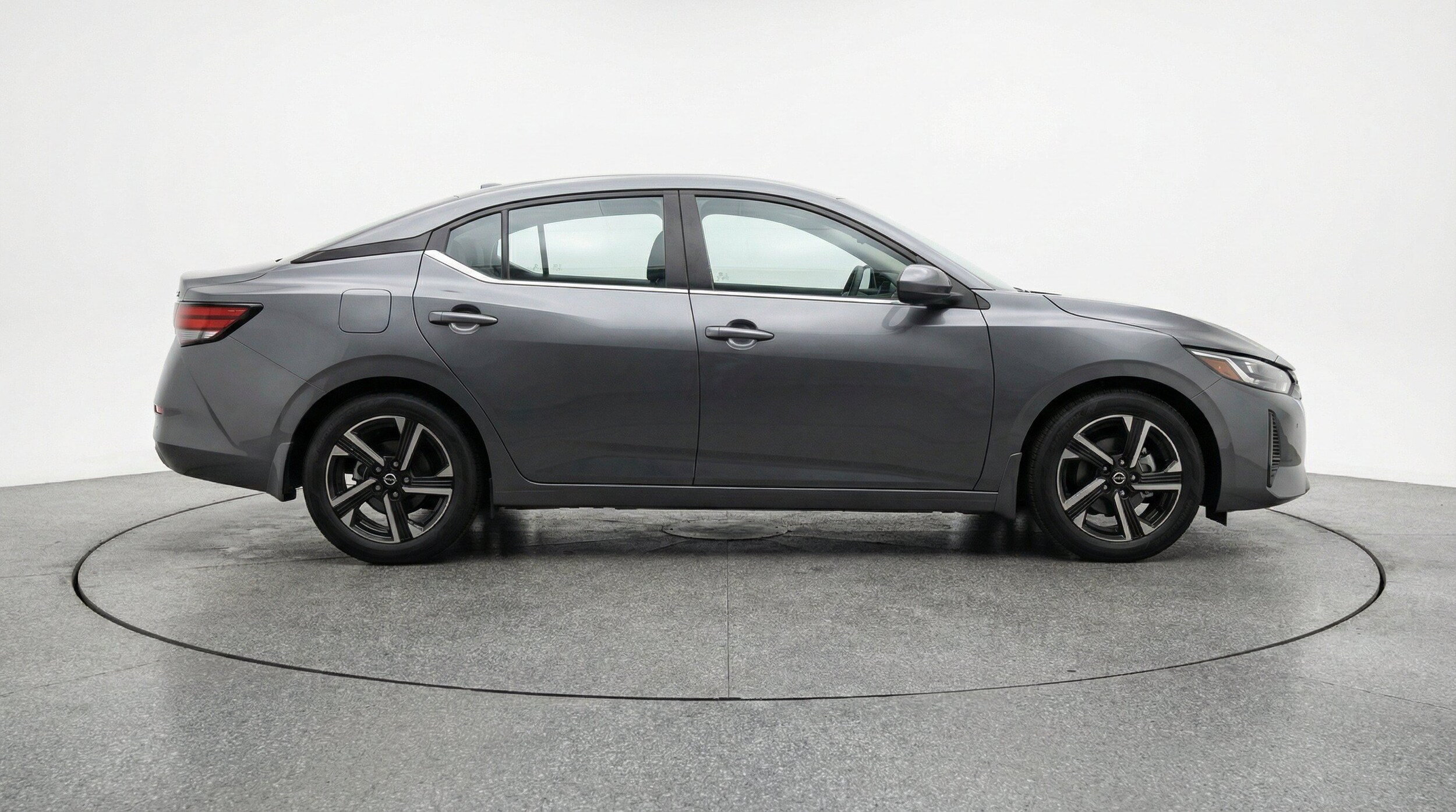 Thumbnail: 2025 Nissan Sentra - 11