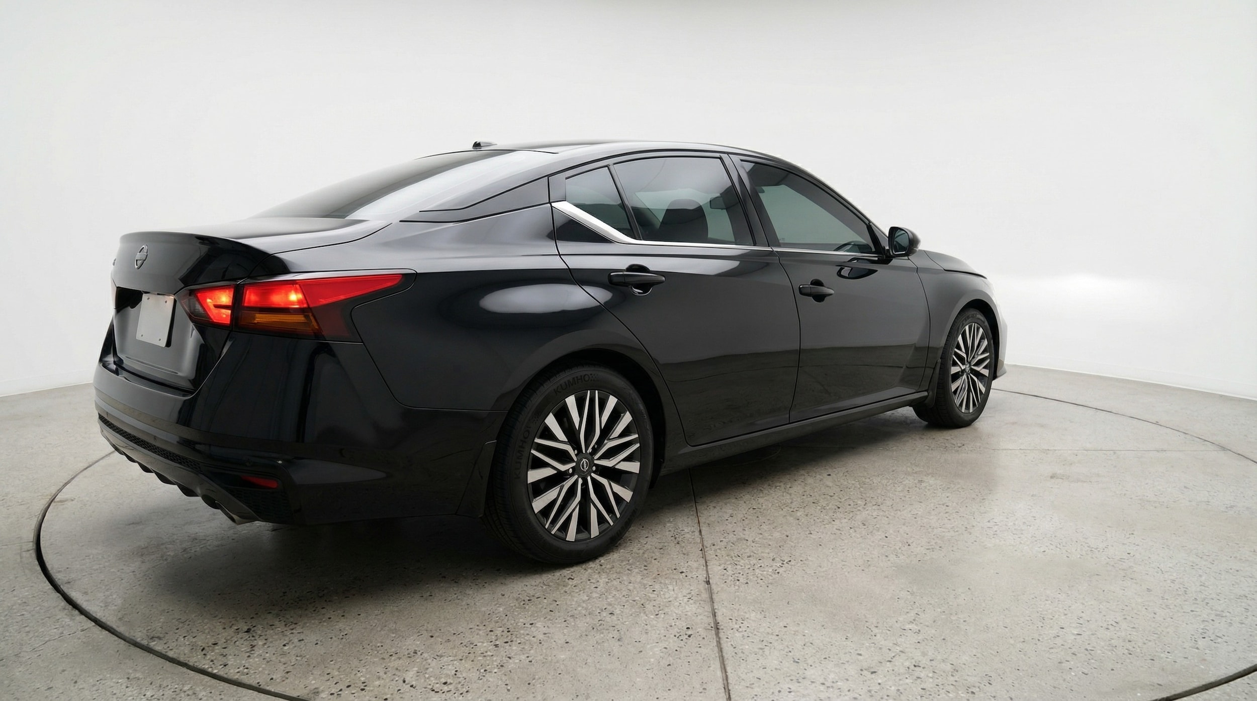 Thumbnail: 2025 Nissan Altima - 7