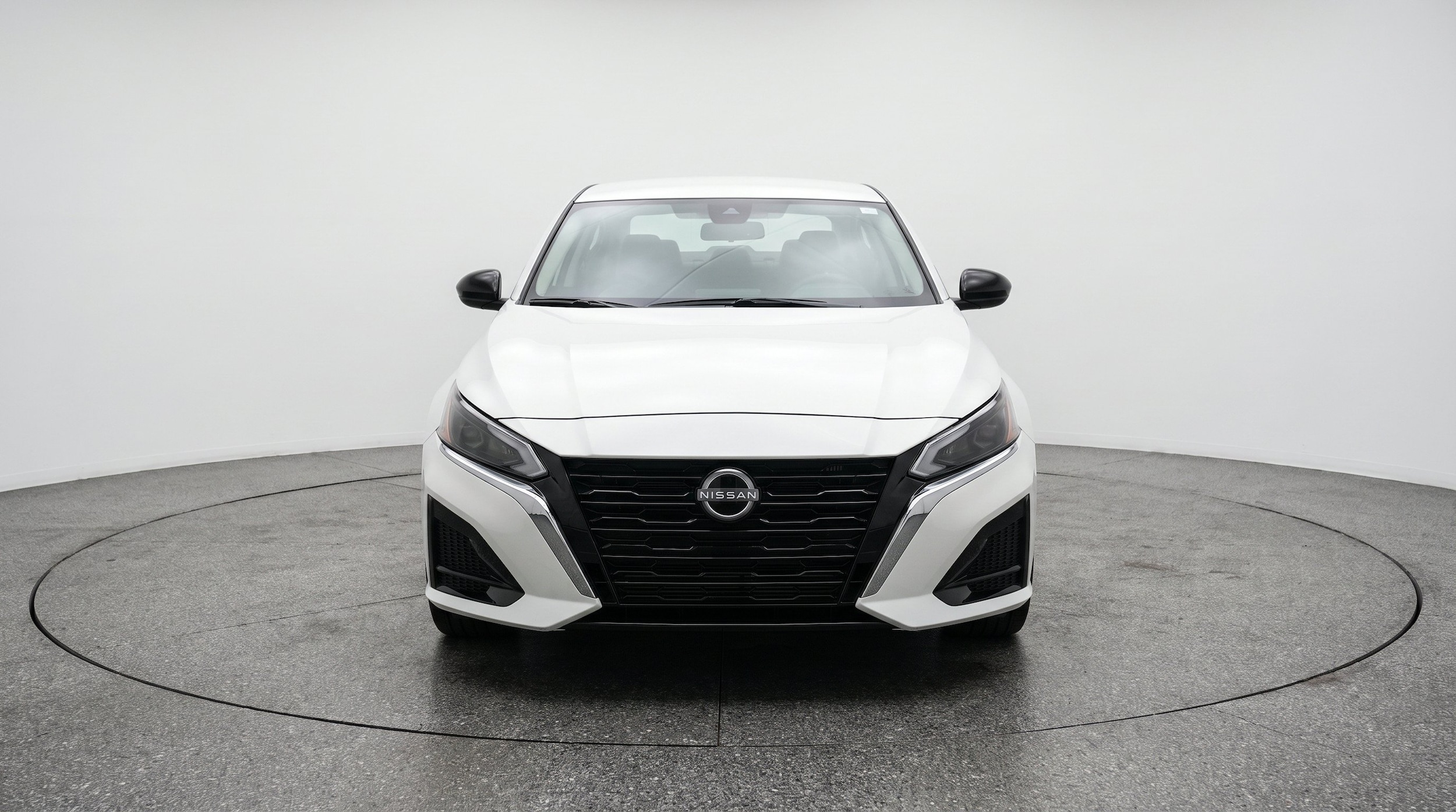 Thumbnail: 2025 Nissan Altima - 2