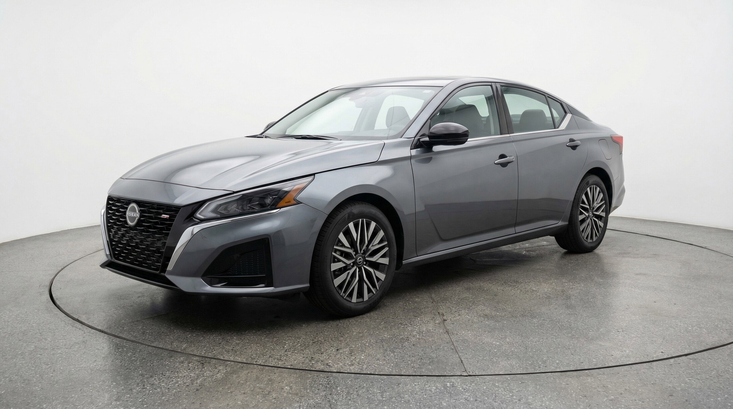 Thumbnail: 2025 Nissan Altima - 3