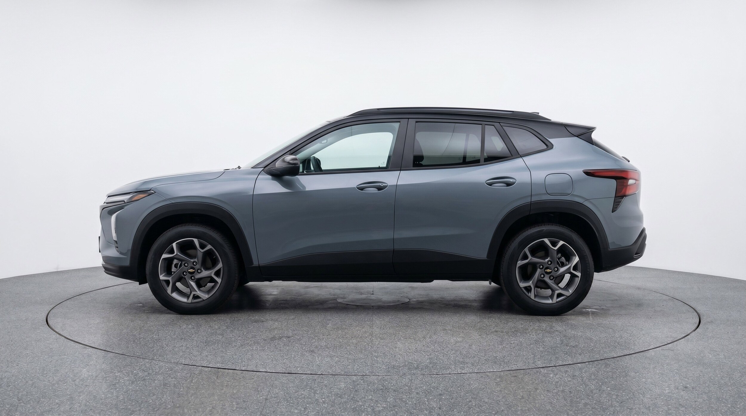 Thumbnail: 2025 Chevrolet Trax - 5