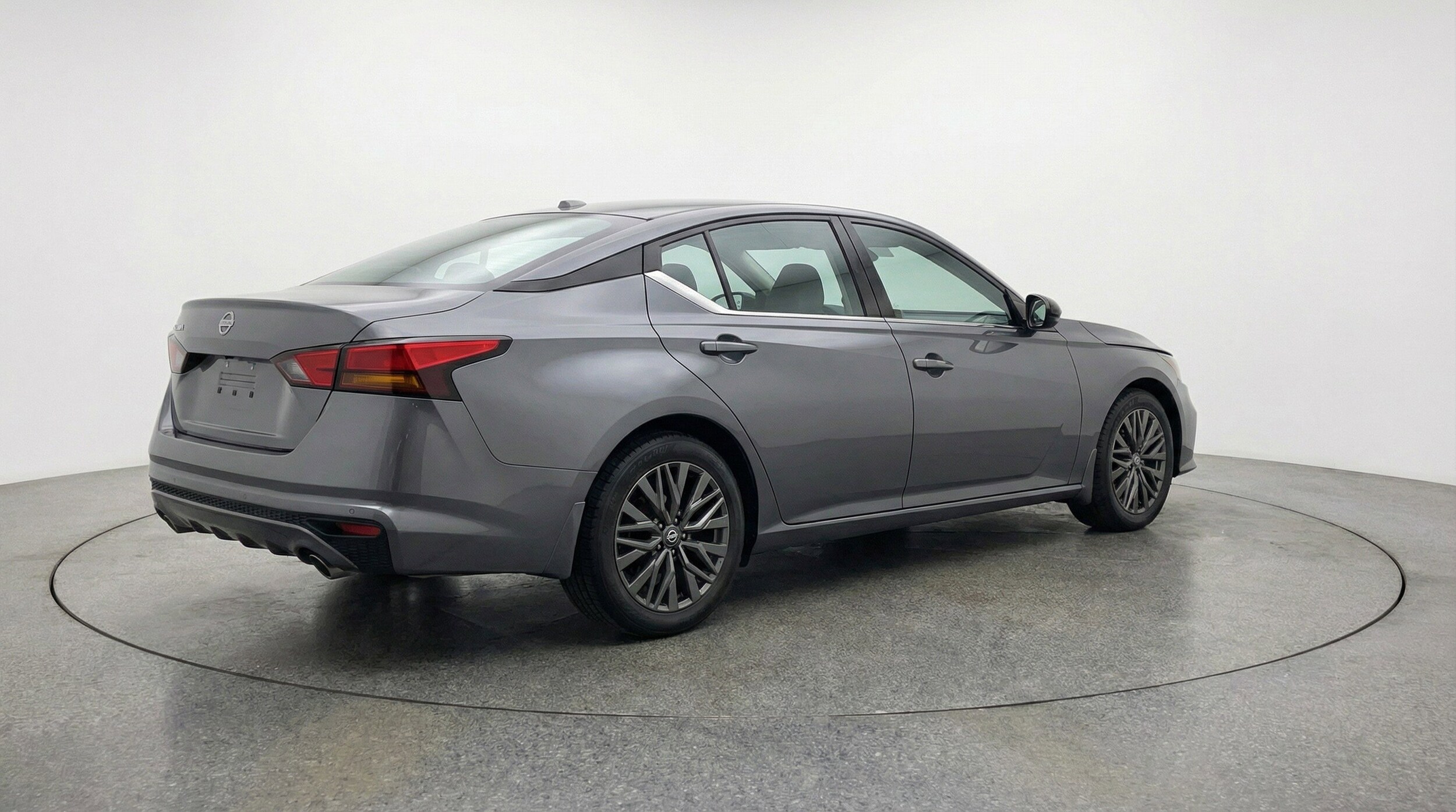 Thumbnail: 2025 Nissan Altima - 9