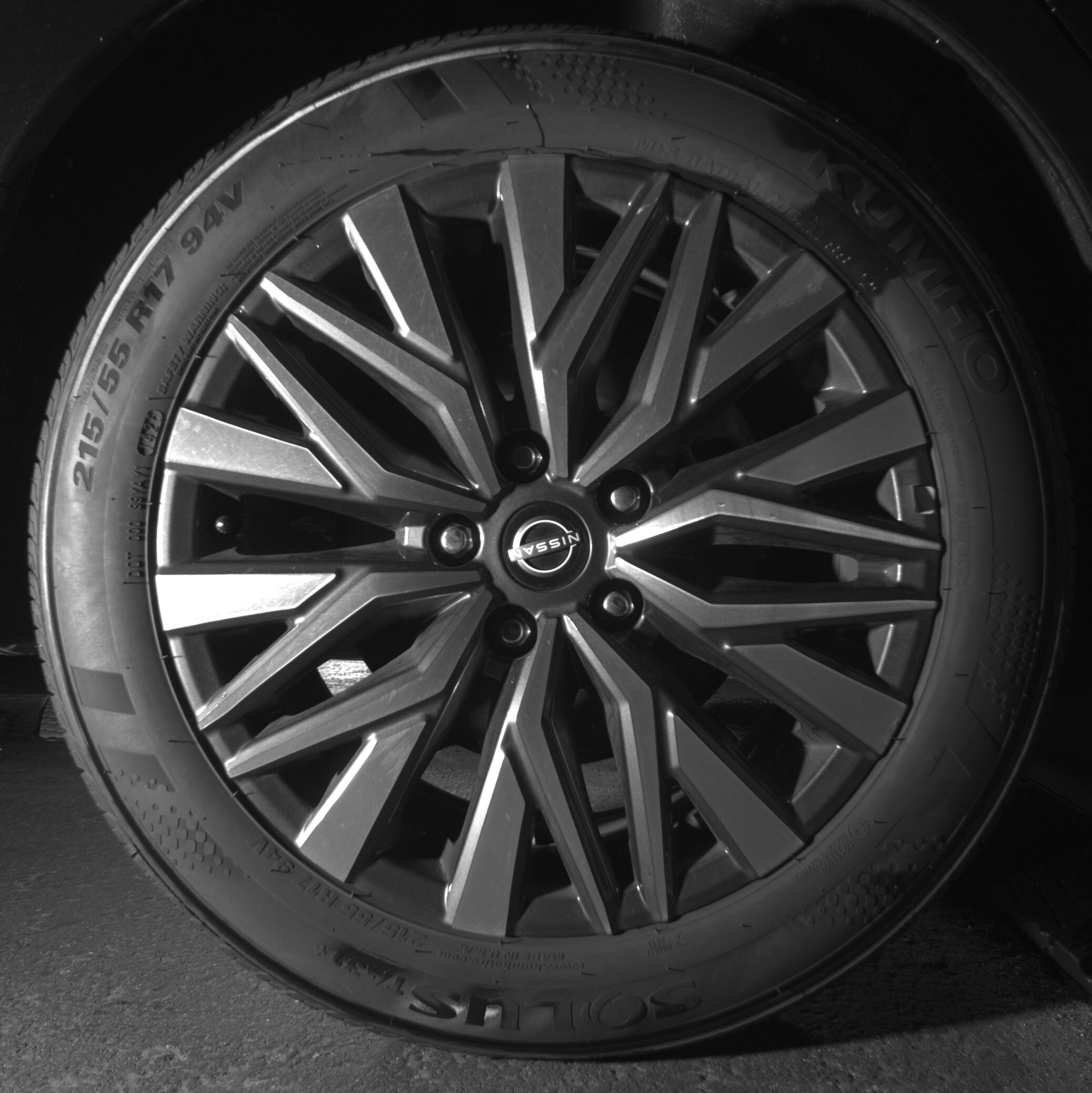 Thumbnail: 2025 Nissan Altima - 12